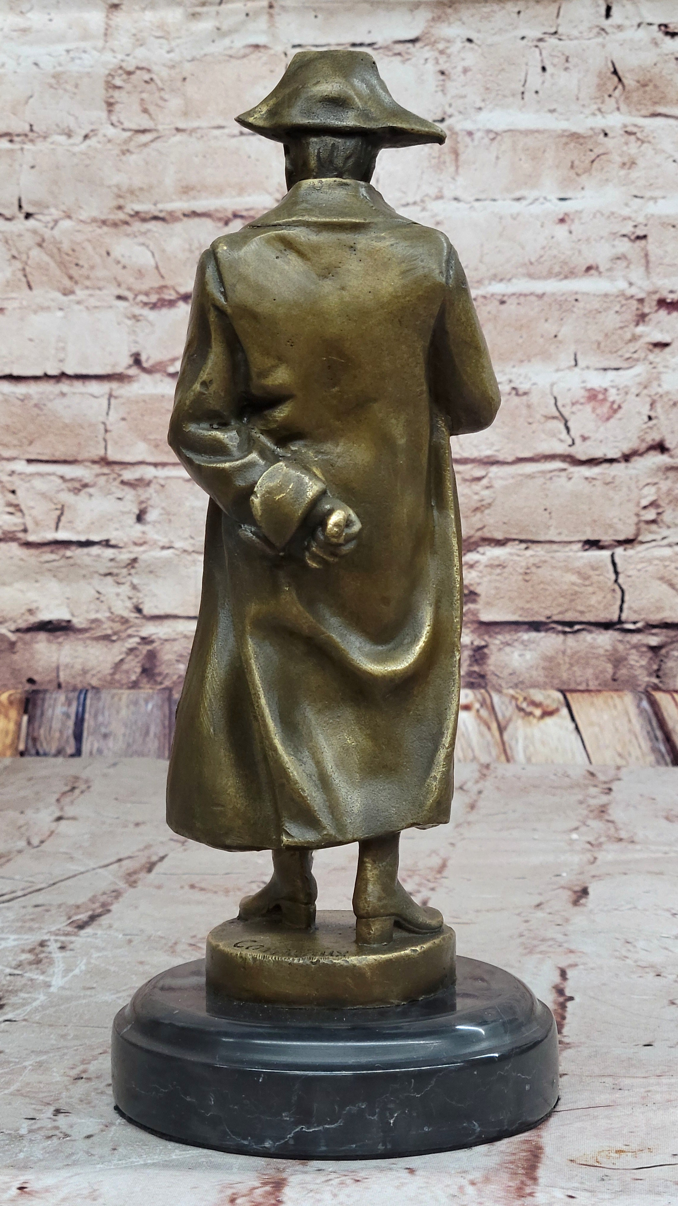 Handcrafted bronze sculpture military Soldier French Napoleon Bonaparte Sale