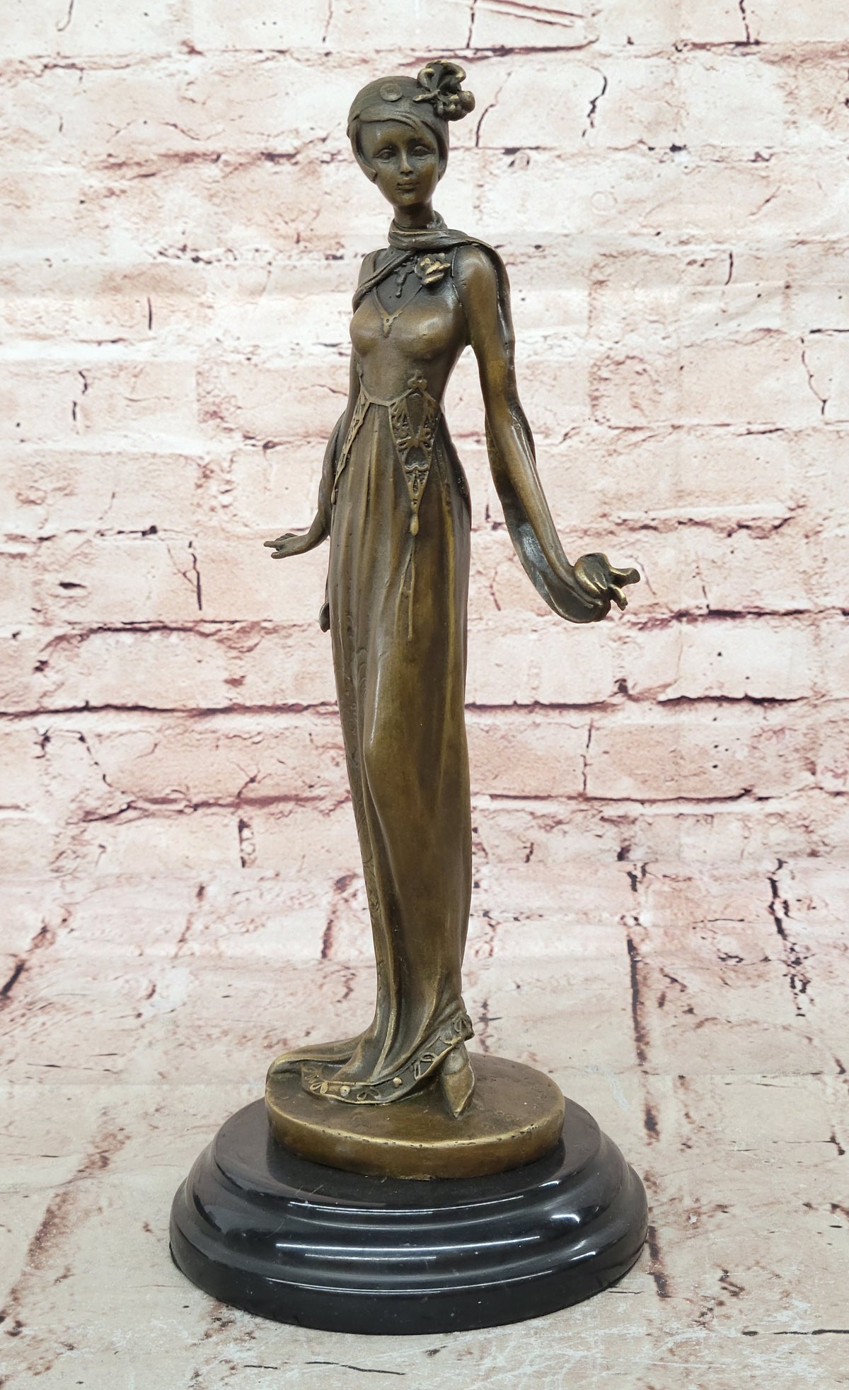Signed Original Kassin Art Deco Style Museum Quality Classic Artwork Figure