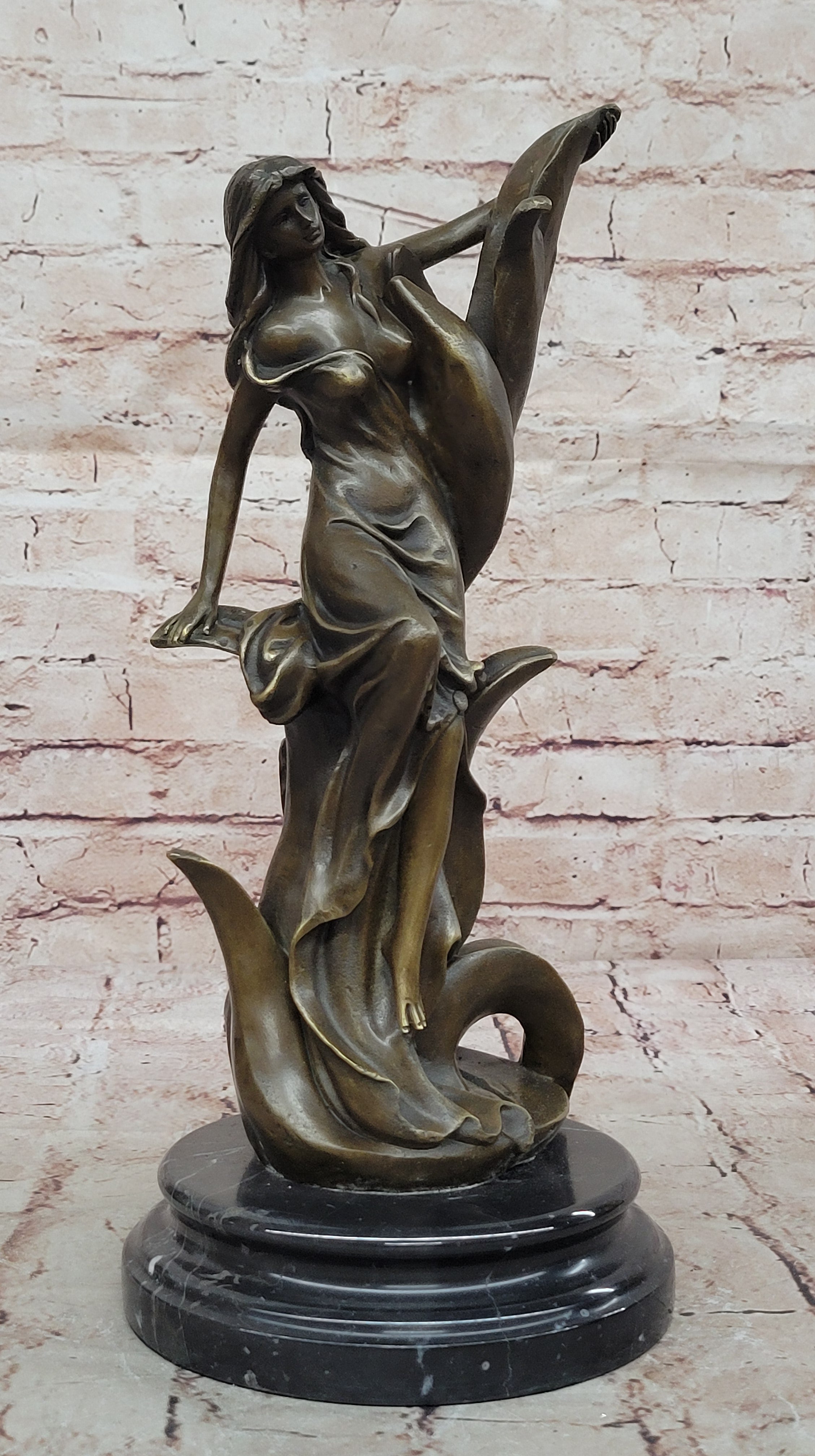 Venus Goddess Bronze Sculpture with Lily – Signed Art Nouveau Figurine, Collectible