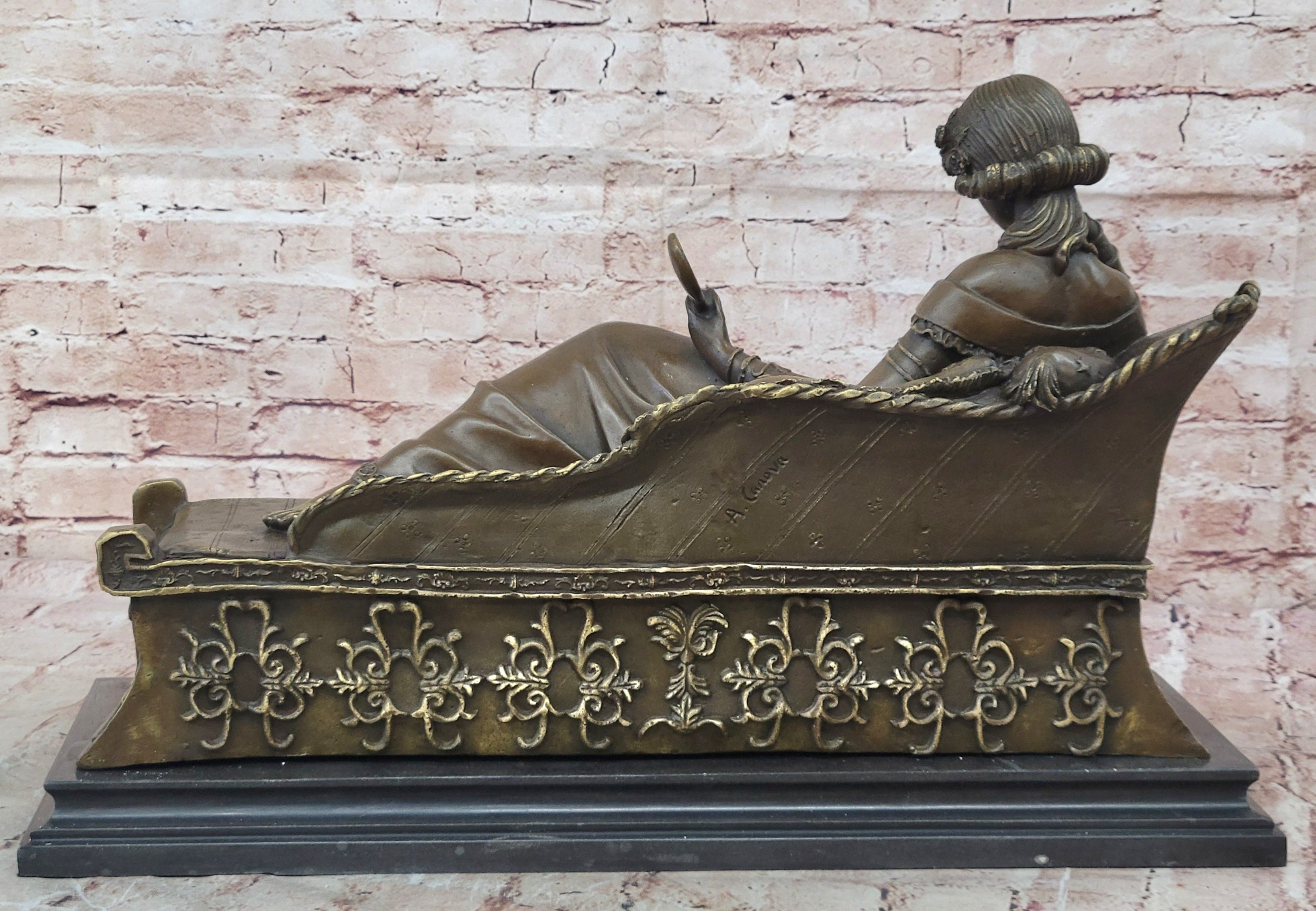 Canova’s Bronze Pauline Bonaparte as Venus Triumphant Large Sculpture Decorative Art