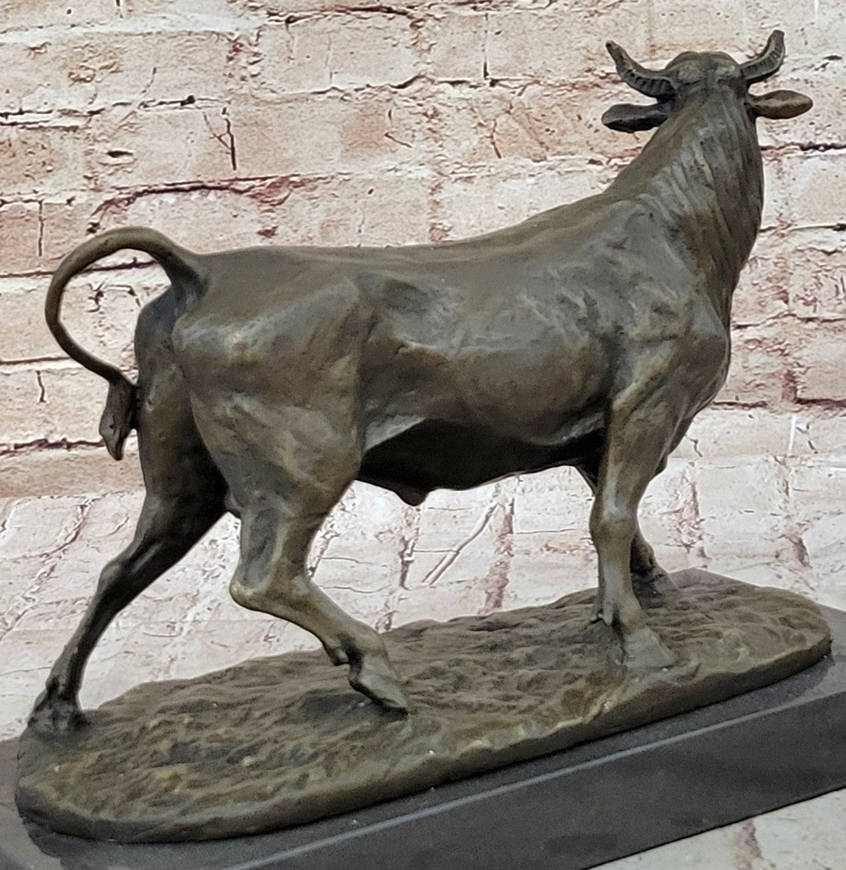 Western Art Decor Copper Bronze Sculpture Cattle Bull Ox Cow Statue Figurine