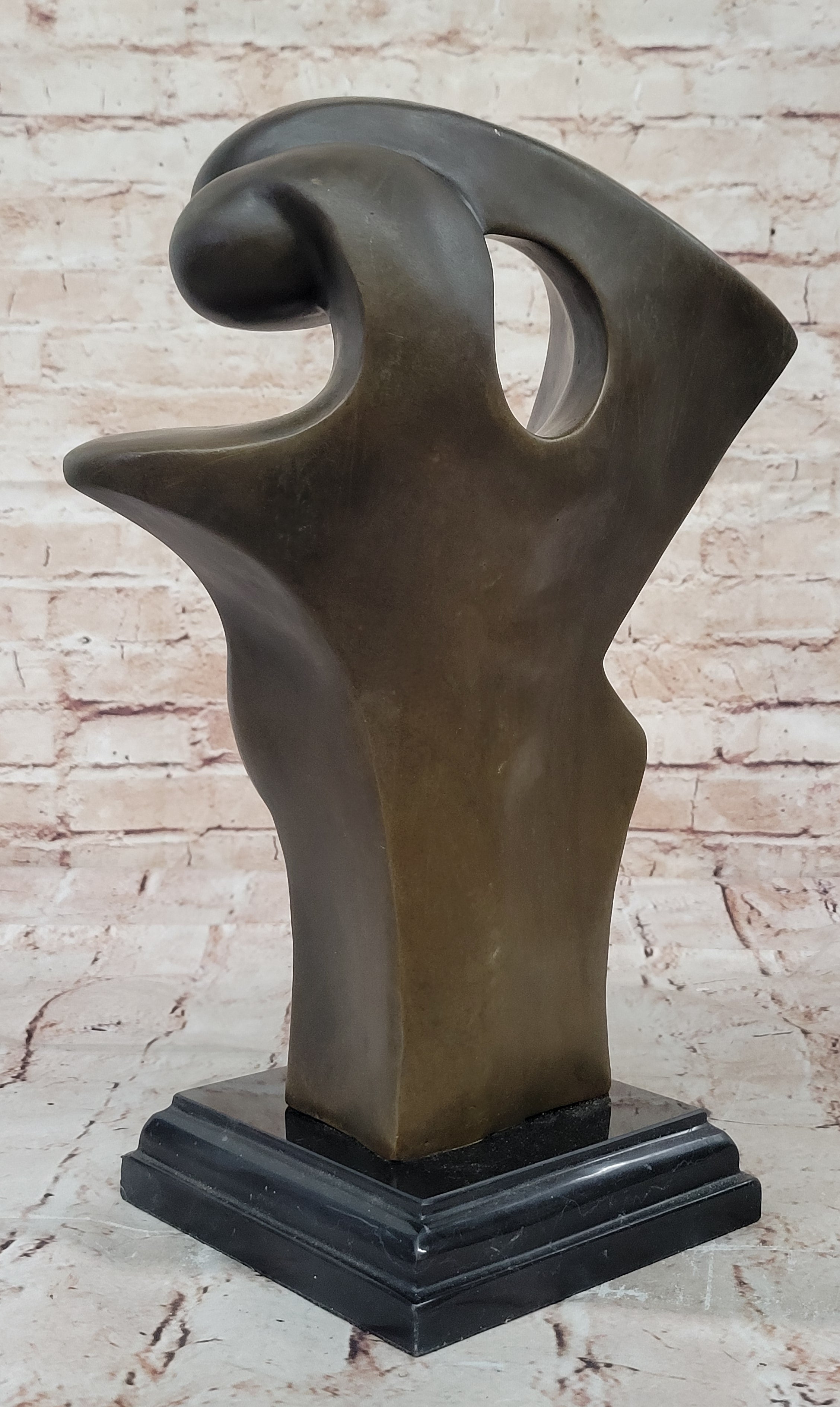 Hot Cast Modern KISS Bronze Sculpture Statue Anniversary Gift by Darvish