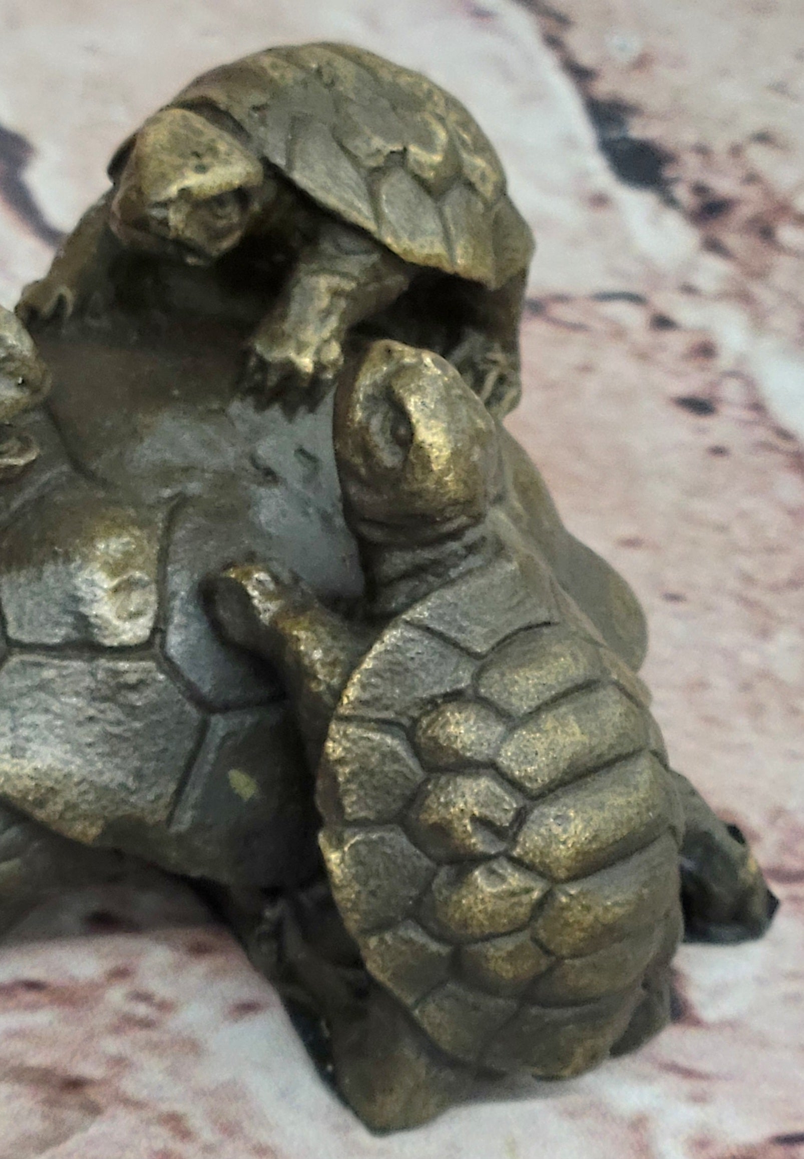 Handcrafted Vienna Bronze Turtles Family Hot Cast Bronze Figurine Statue