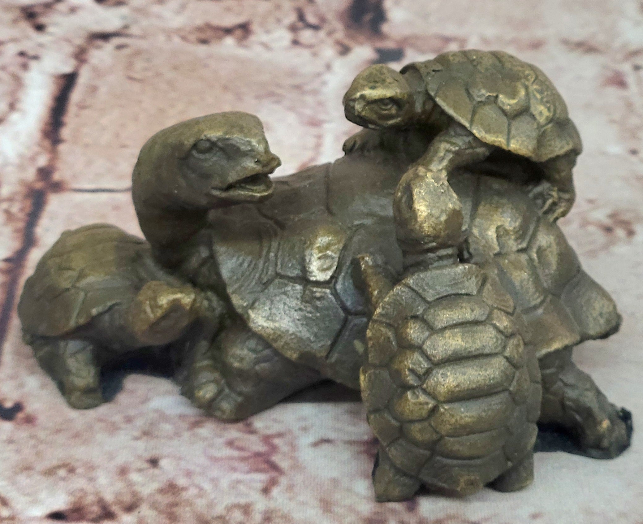 Handcrafted Vienna Bronze Turtles Family Hot Cast Bronze Figurine Statue
