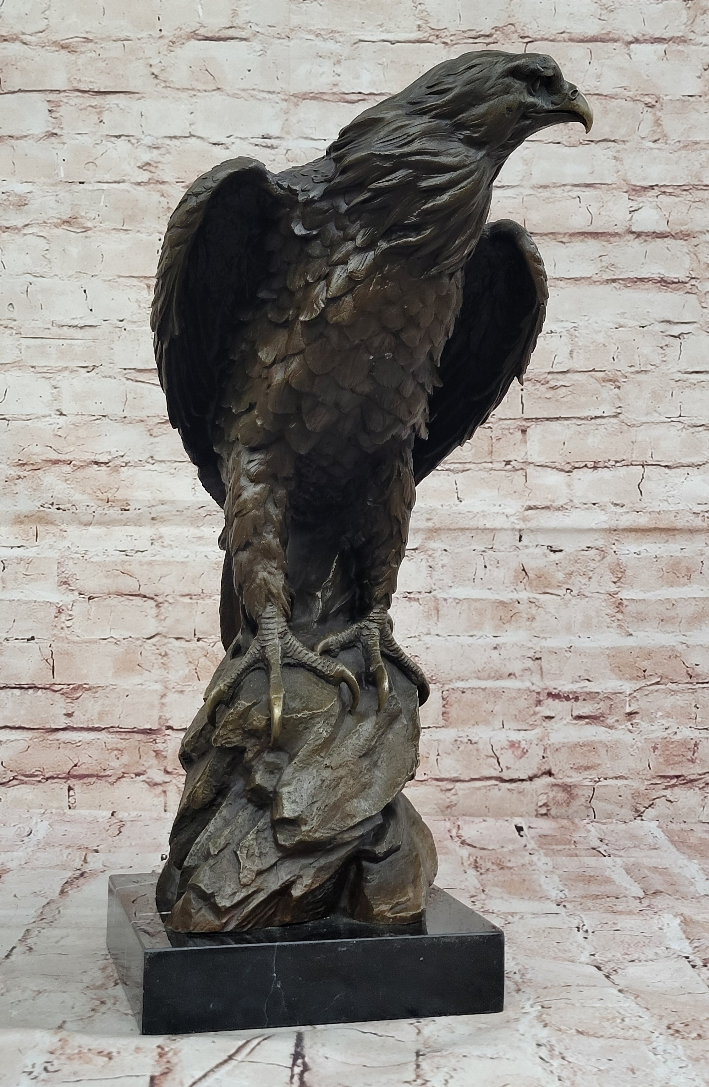 Stunning Eagle 100% Bronze Sculpture Statue Figurine Figure prey Pure Bird decor