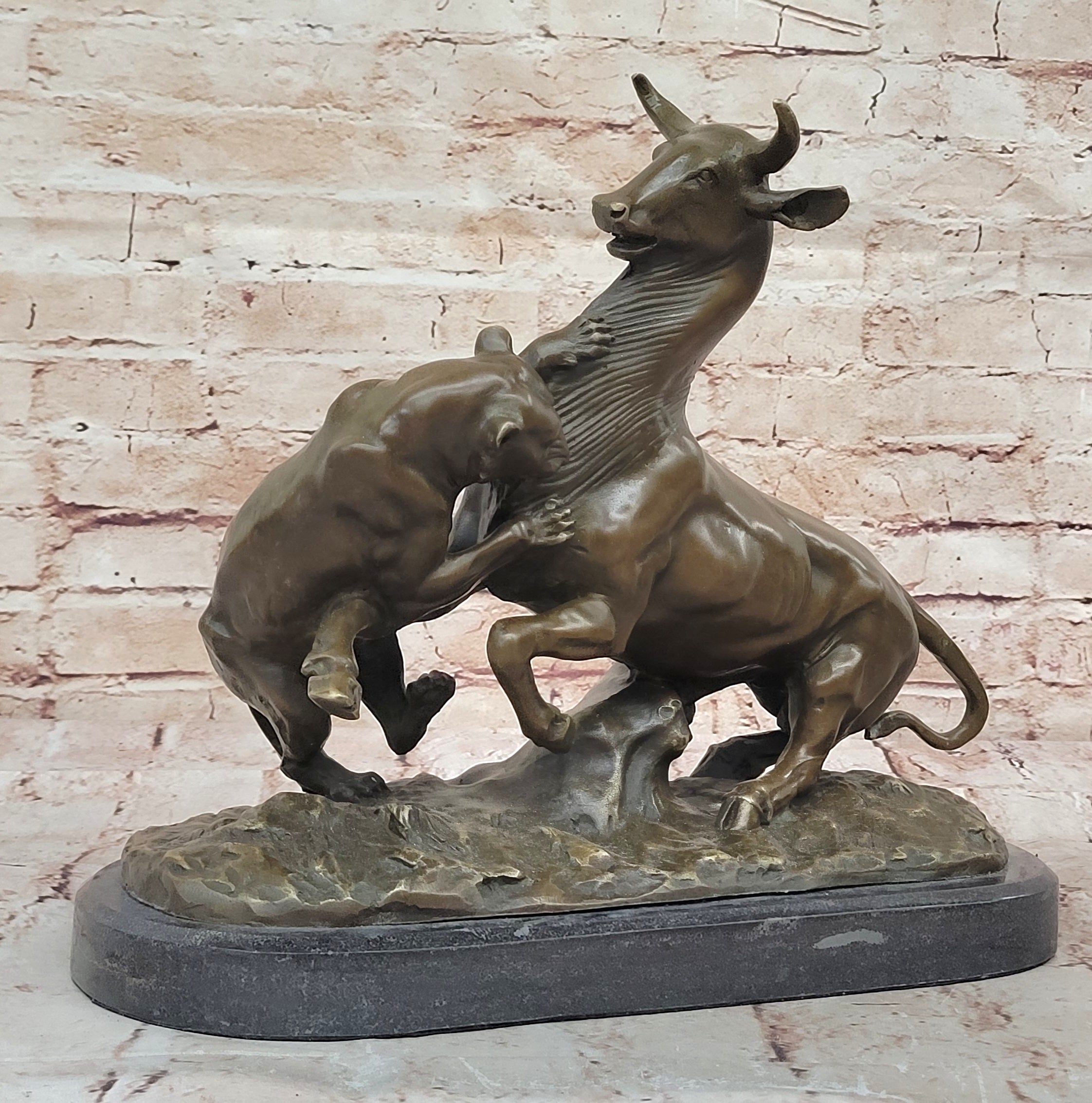Cast Bronze Figurine " Cougar Attack Gazelle Home Cabin Trophy Decoration Sale