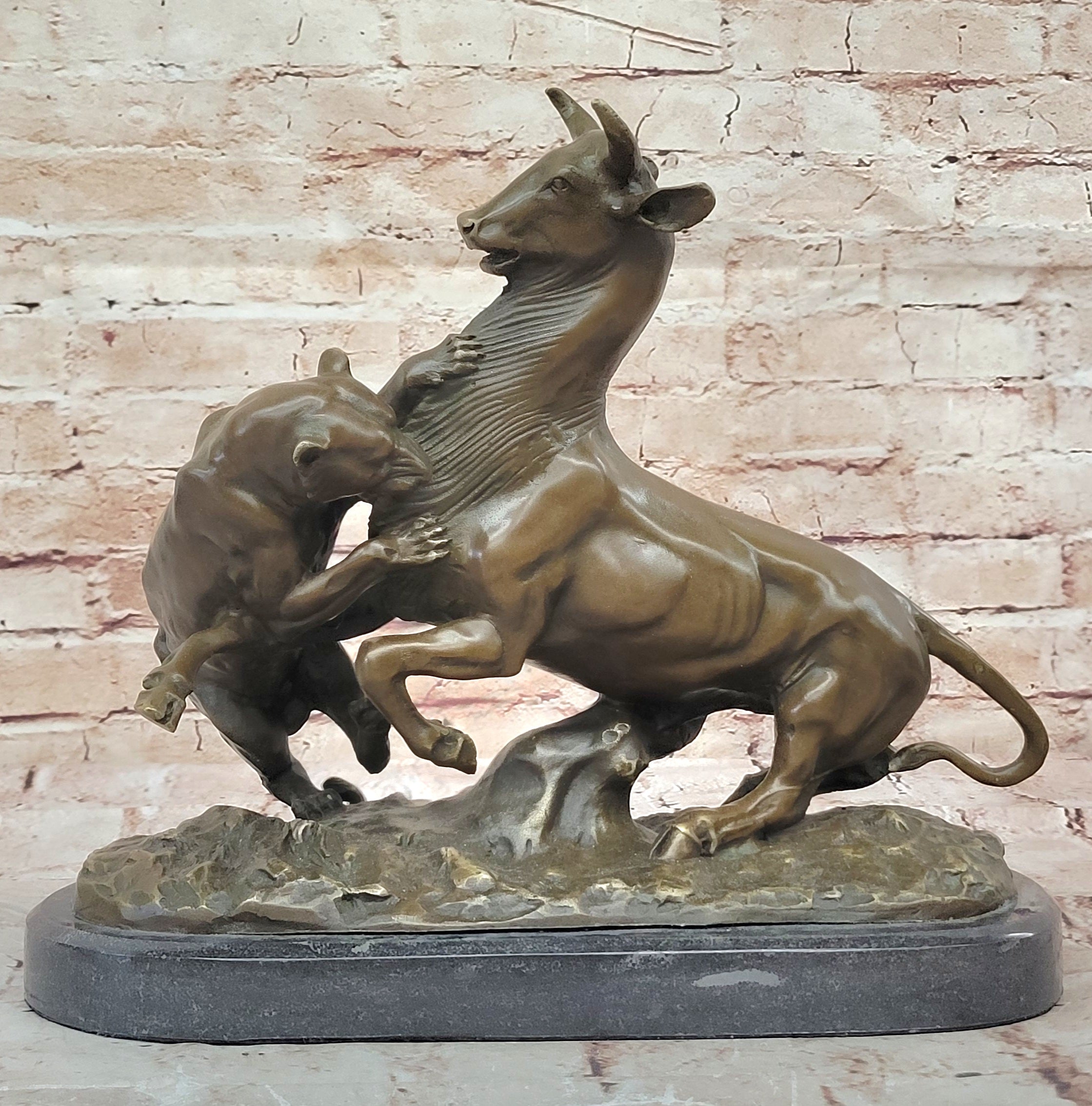 Cast Bronze Figurine " Cougar Attack Gazelle Home Cabin Trophy Decoration Sale