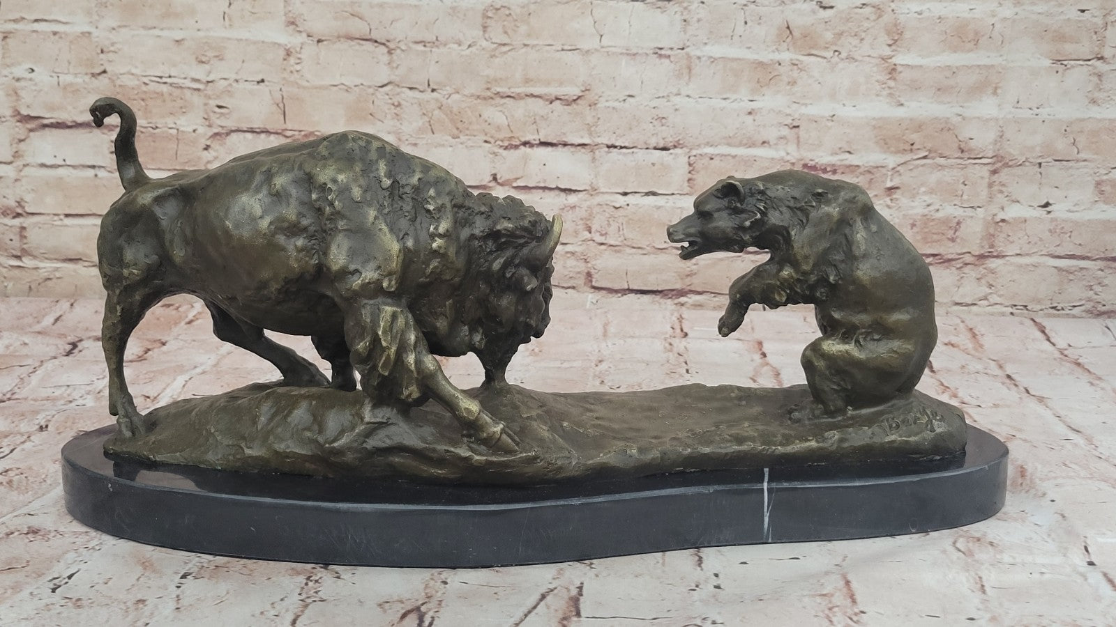 Classic Buffalo and Bear Bronze Sculpture – Handcrafted Wildlife Figurine for Home & Office Décor
