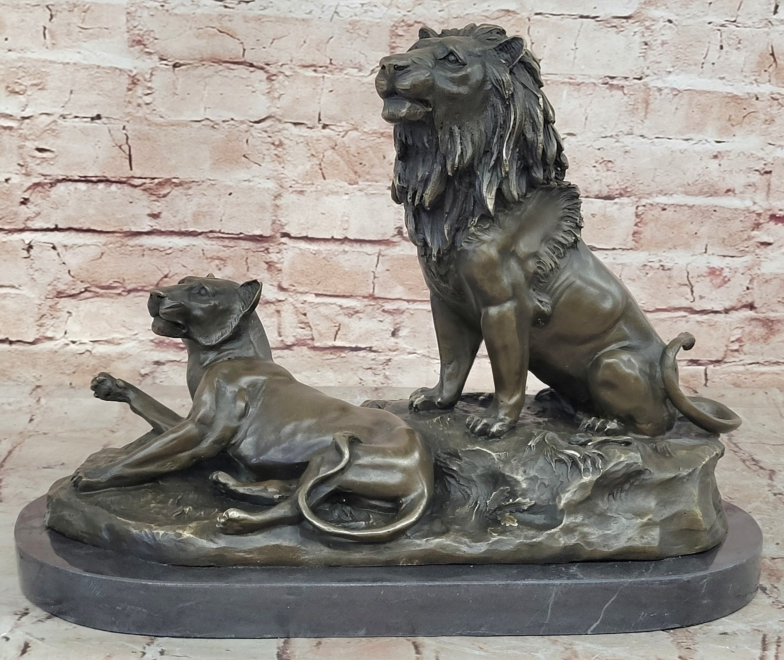 Roaring Male & Female Lions Lion Lioness Bronze Statue Sculpture Art Deco Decor