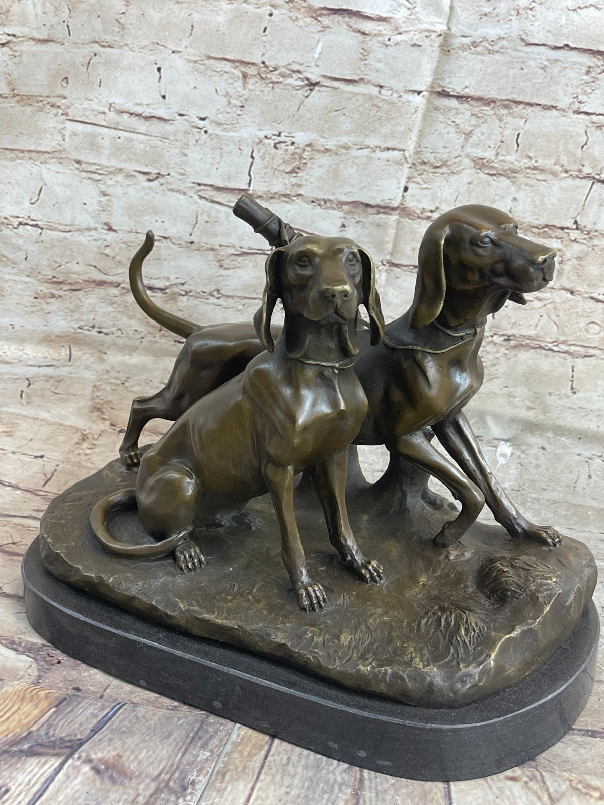 Two Large Pointers Hunting Dog Bird Water Dogs Bronze Marble Statue Home Decor