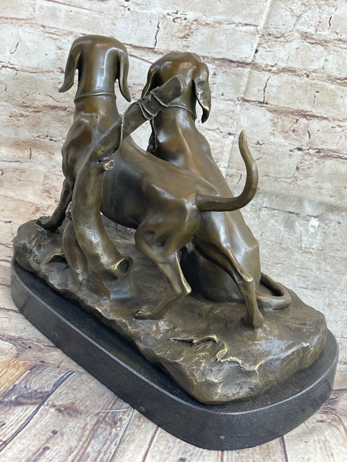 Two Large Pointers Hunting Dog Bird Water Dogs Bronze Marble Statue Home Decor