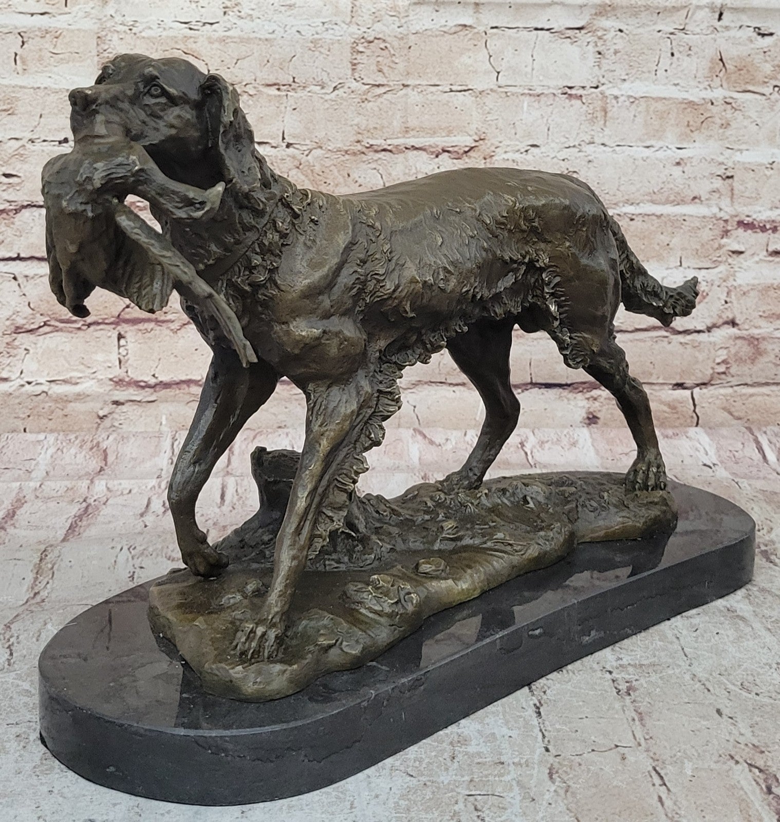 Hot Cast Handcrafted Golden Retriever Hunting Dog With Bird Bronze Sculpture