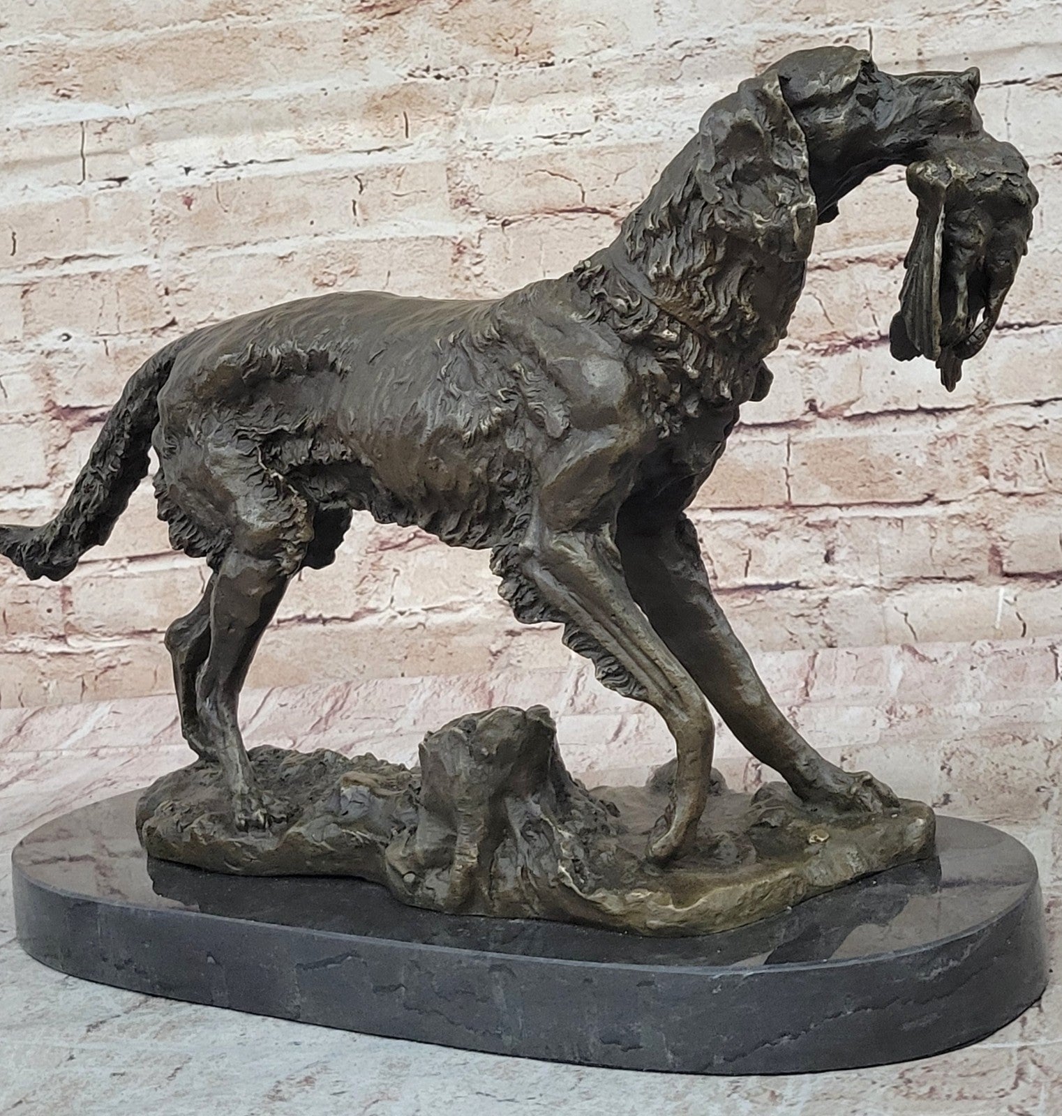 Hot Cast Handcrafted Golden Retriever Hunting Dog With Bird Bronze Sculpture