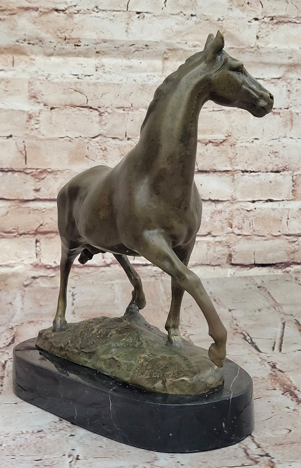 Art Deco Hot Cast Strong Stallion Racing Horse Bronze Sculpture Marble Figurine