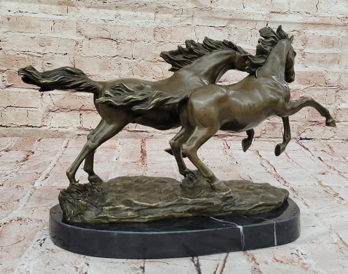Elegant Thoroughbred Horses Kentucky Equestrian Farm Art Bronze Marble Statue