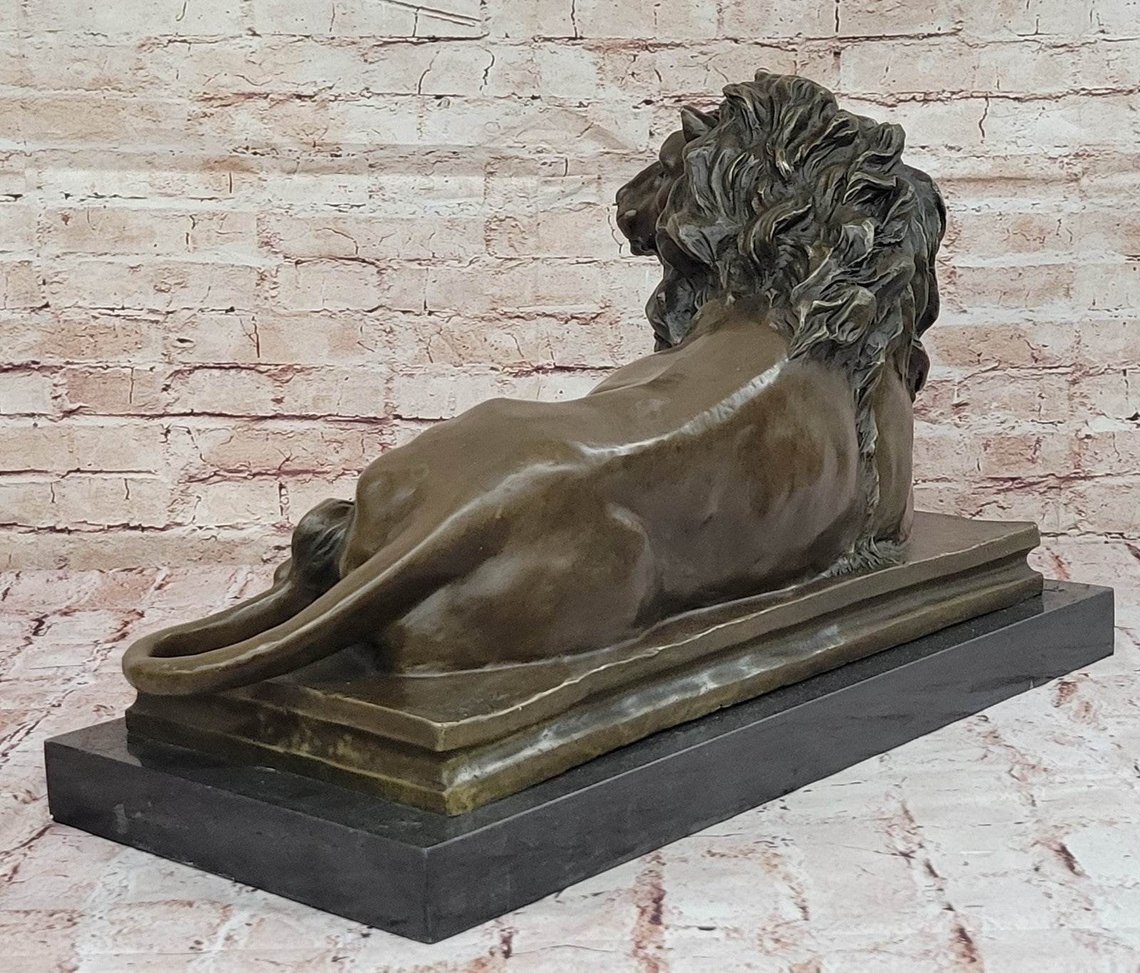 Exquisite Library Wildlife: Massive Lion Bronze Statue for Mantle Decor Hand Made