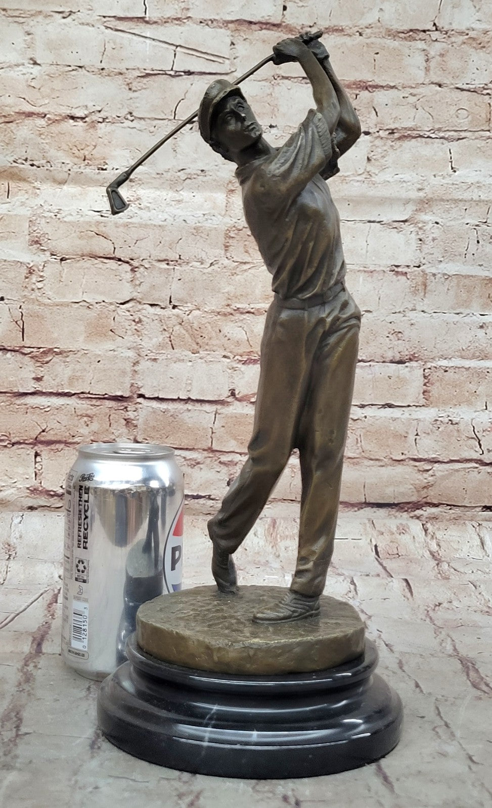 Genuine Solid Bronze Sculpture Statue Golfer Golf Male Golfing Trophy Deal