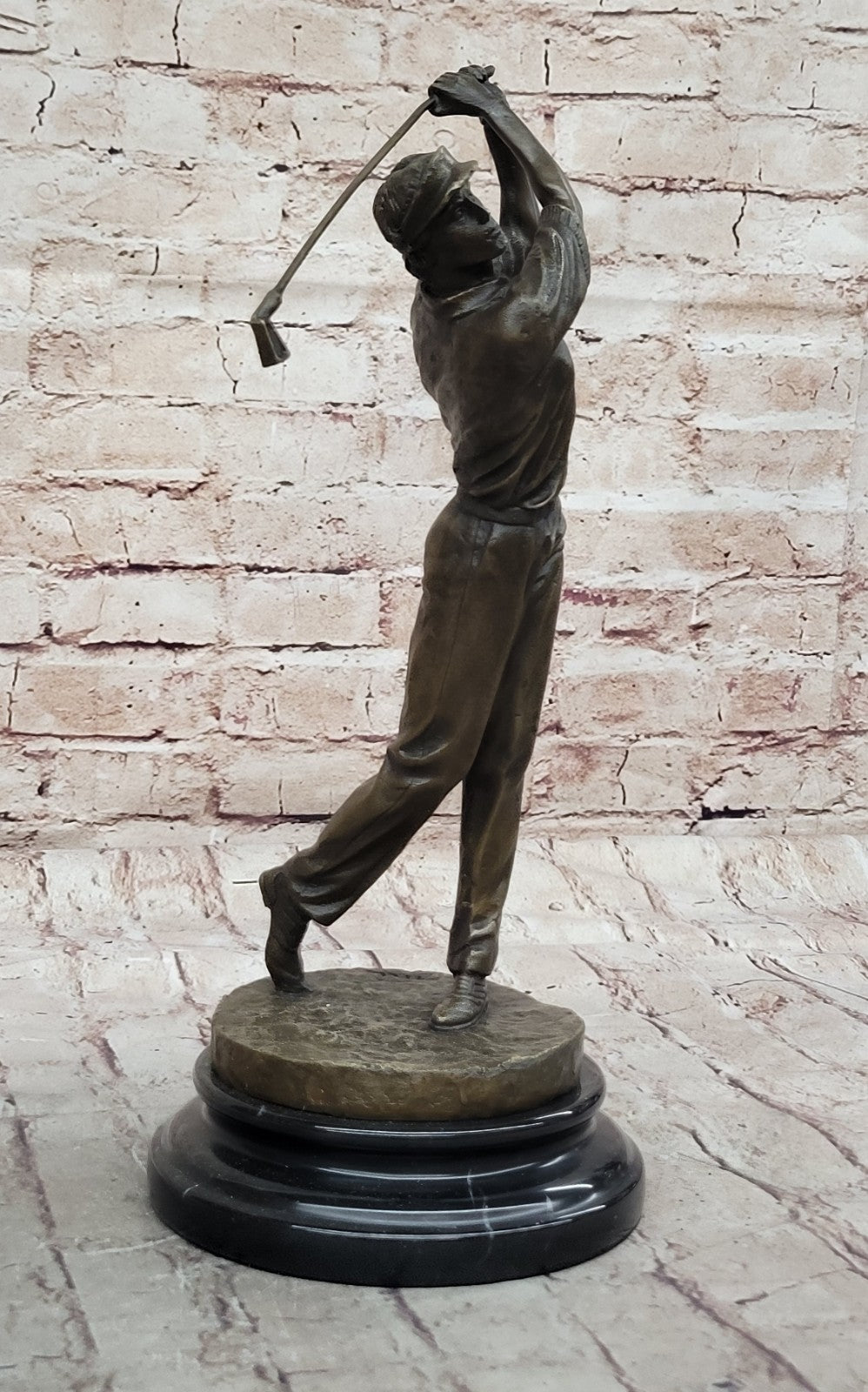 Genuine Solid Bronze Sculpture Statue Golfer Golf Male Golfing Trophy Deal