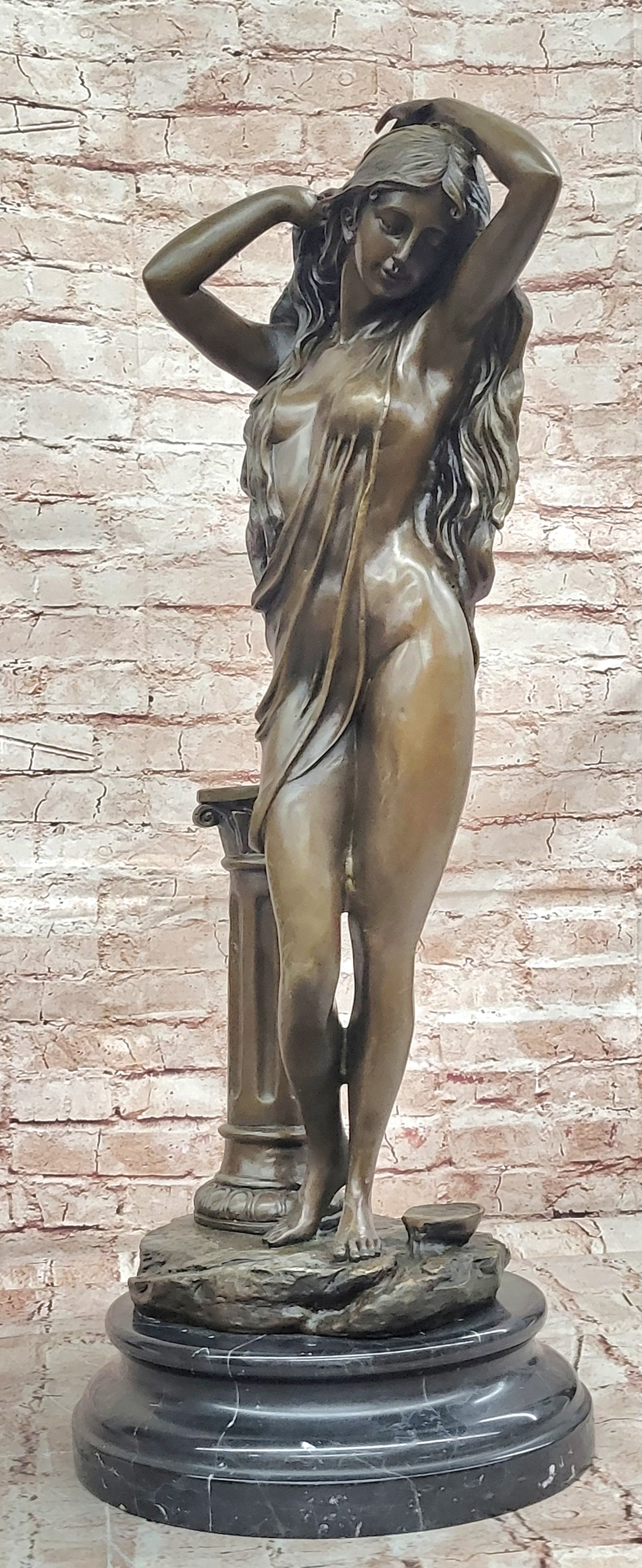 Aldo Vitaleh Art Deco Bronze Statue - Alluring Woman Sculpture, Signed Original