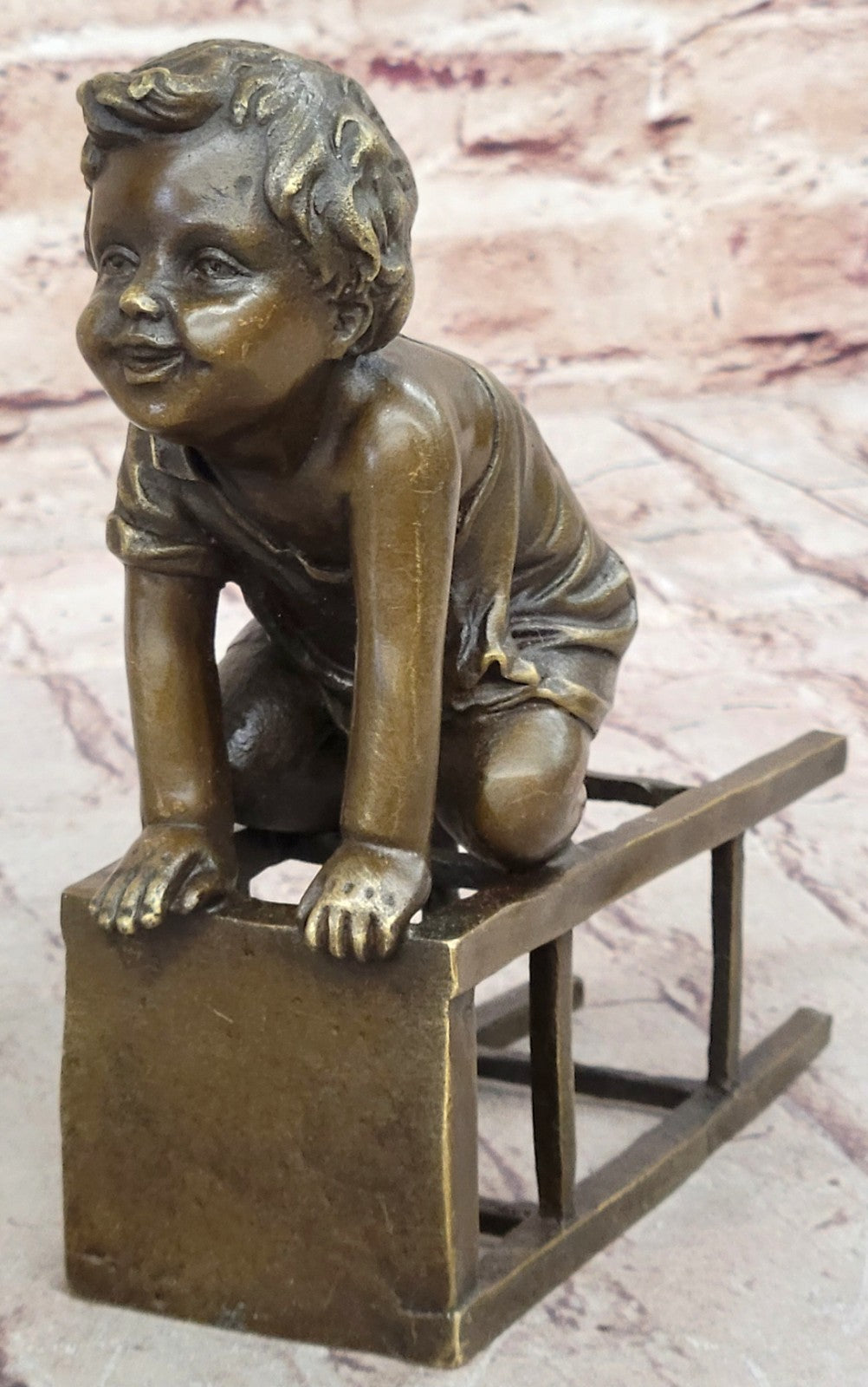 Bronze Sculpture Hot Cast Baby Girl on Chair Bronze Sculpture Figurine Figure