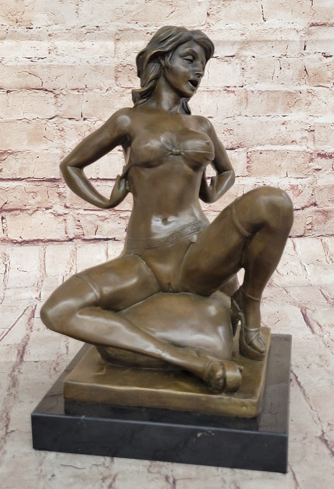 Bronze Hand Made Nude Women Sexual Art Sculpture Figurine with Marble Base Sale