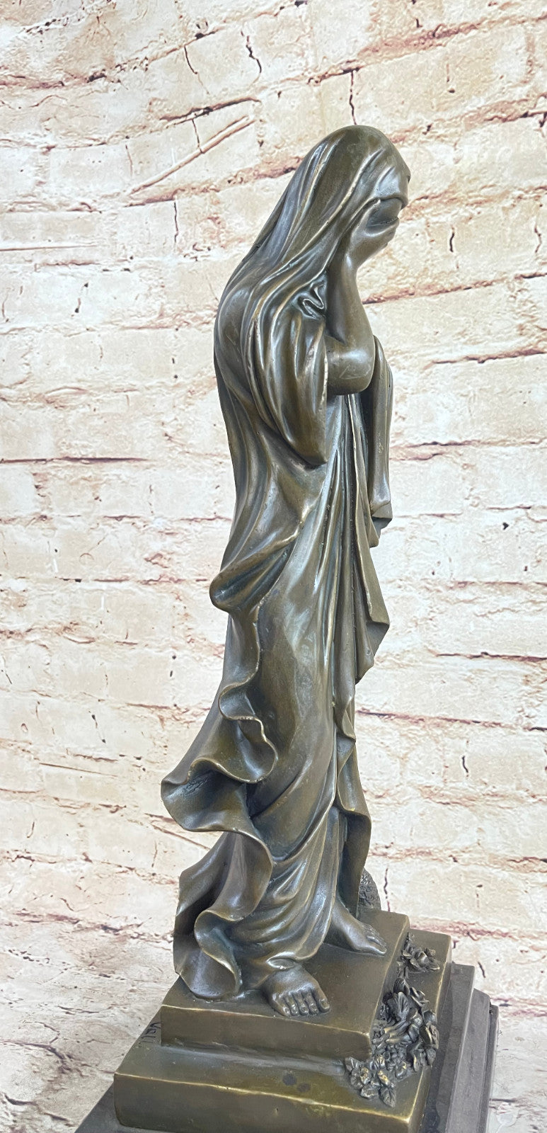 Handcrafted Collectible Virgin Mary Religious Catholic Home Church Decor Sale