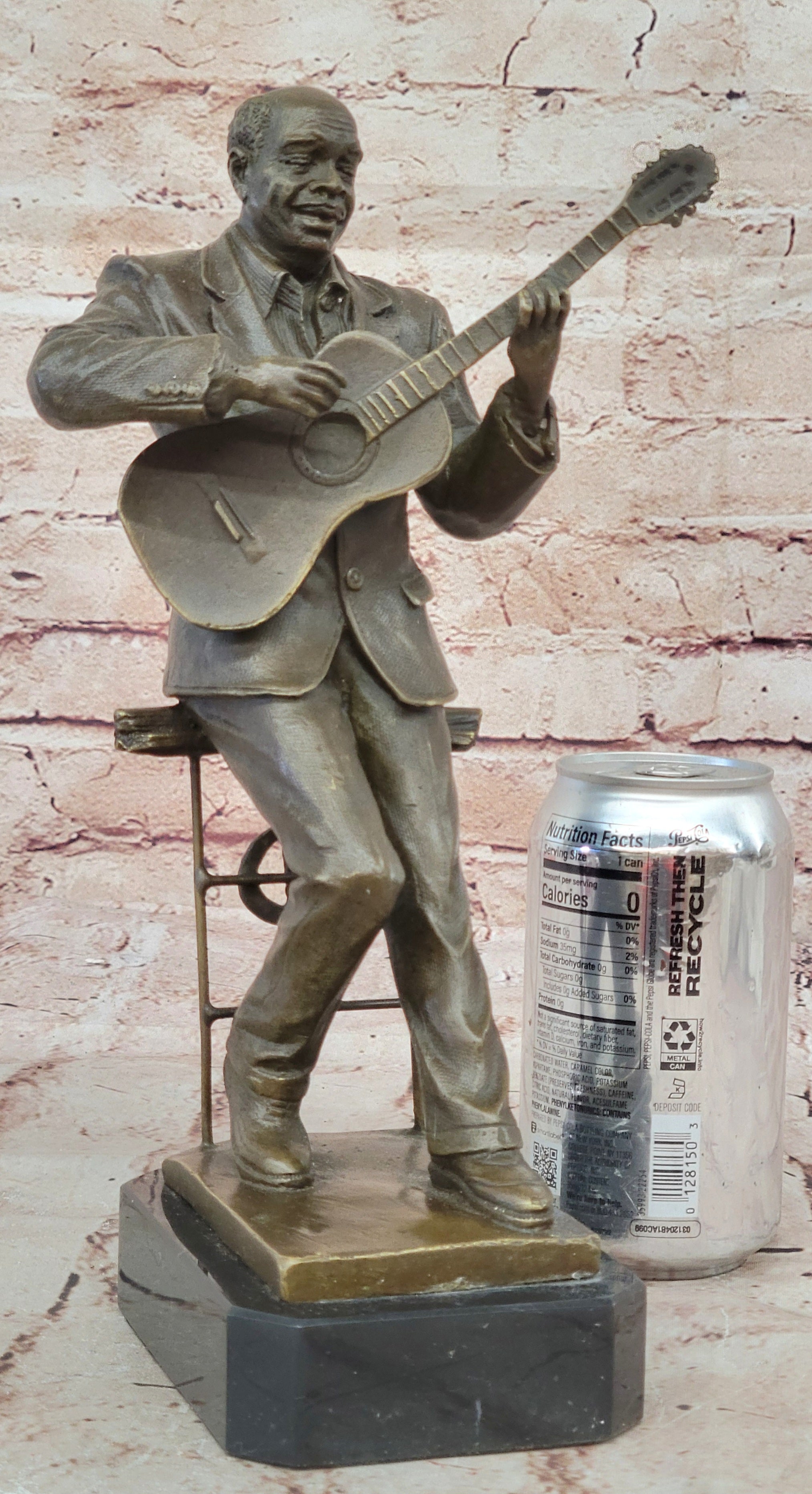 Bronze Musician Guitar Player Music Trophy Hot Cast Home Office Decoration Sale
