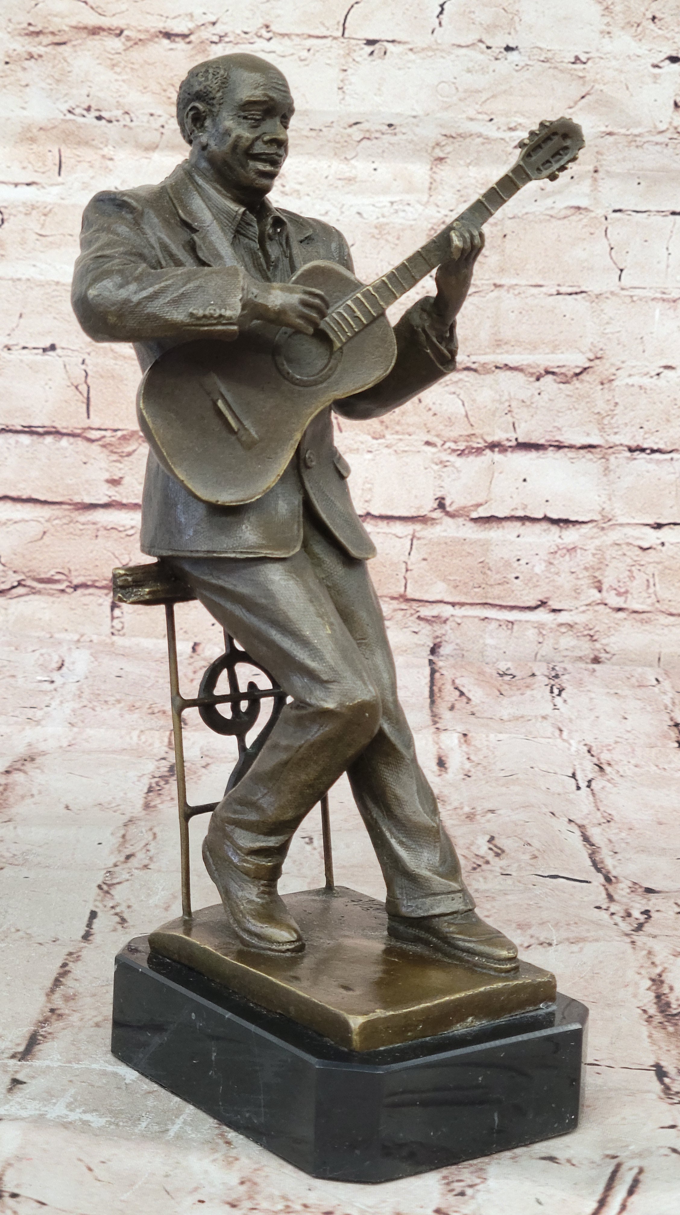 Bronze Musician Guitar Player Music Trophy Hot Cast Home Office Decoration Sale