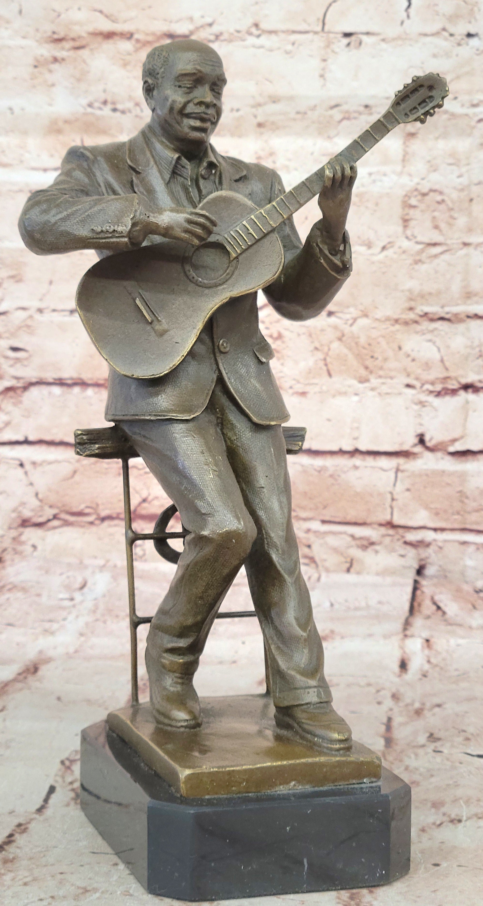 Bronze Musician Guitar Player Music Trophy Hot Cast Home Office Decoration Sale