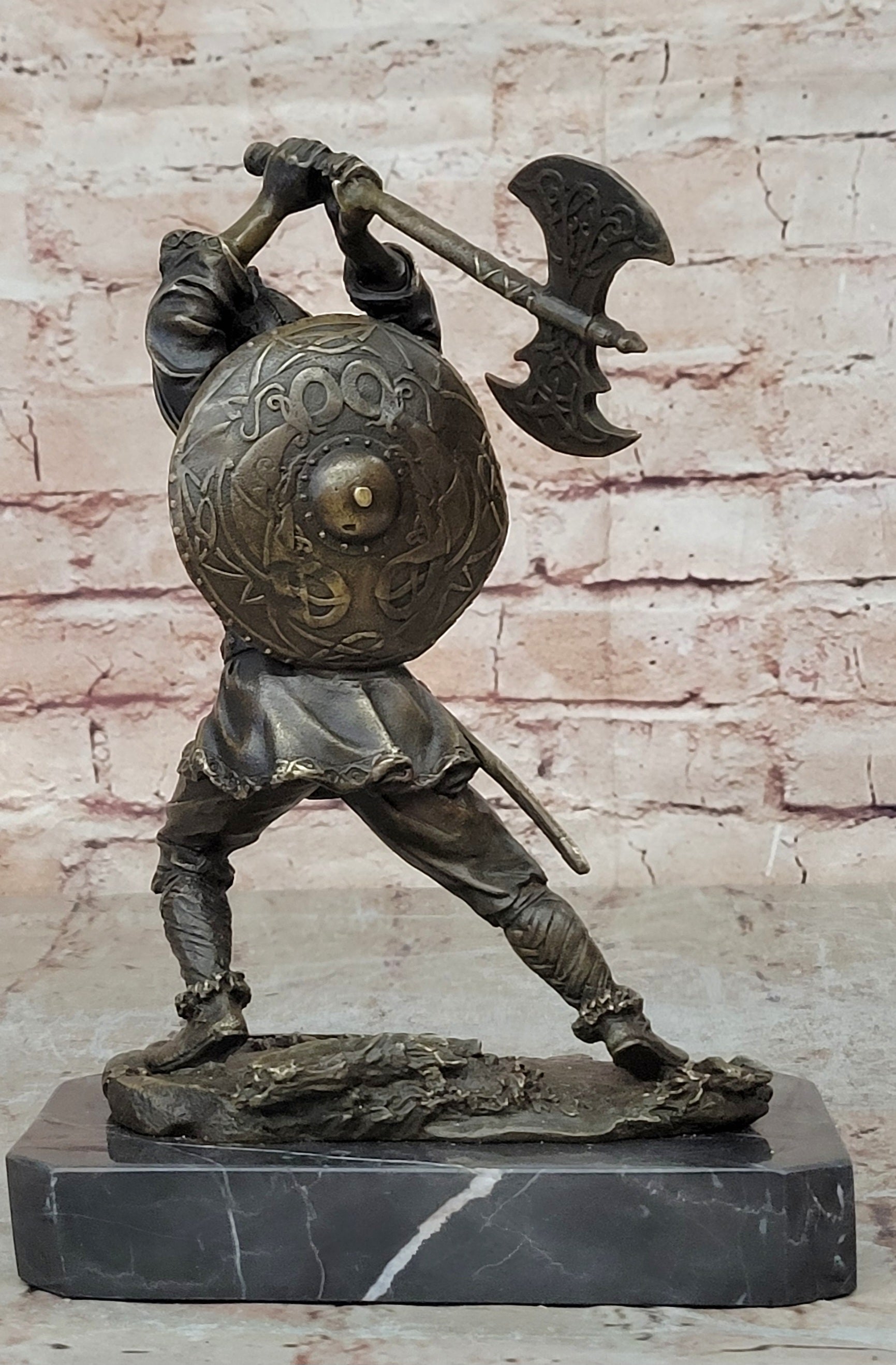 Bronze Sculpture European Warrior Museum Good Quality Marble Base Figurine Sale