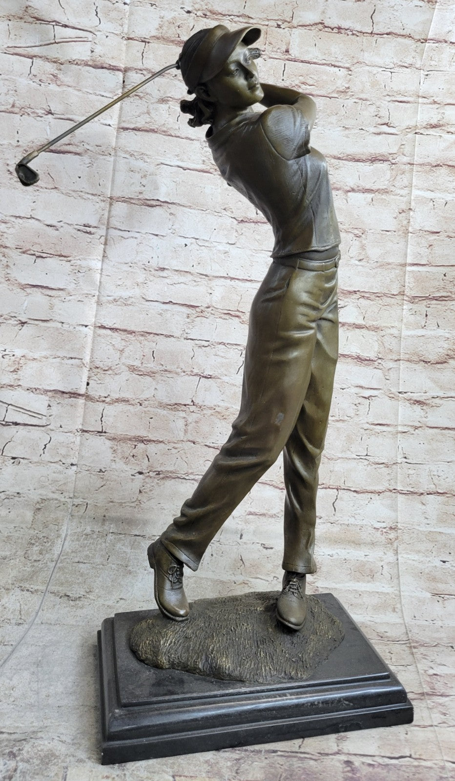 Handcrafted Detailed Bronze Masterpiece Woman Lady Girl Golfer Bronze Figurine