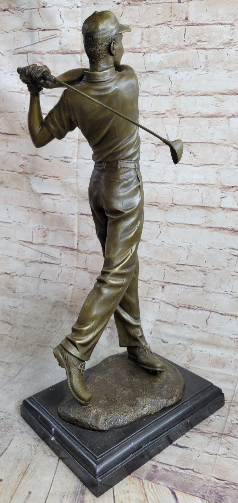 Handcrafted Superb Detailed Huge Male Golfer Golf Sport Memorabilia Bronze Statu