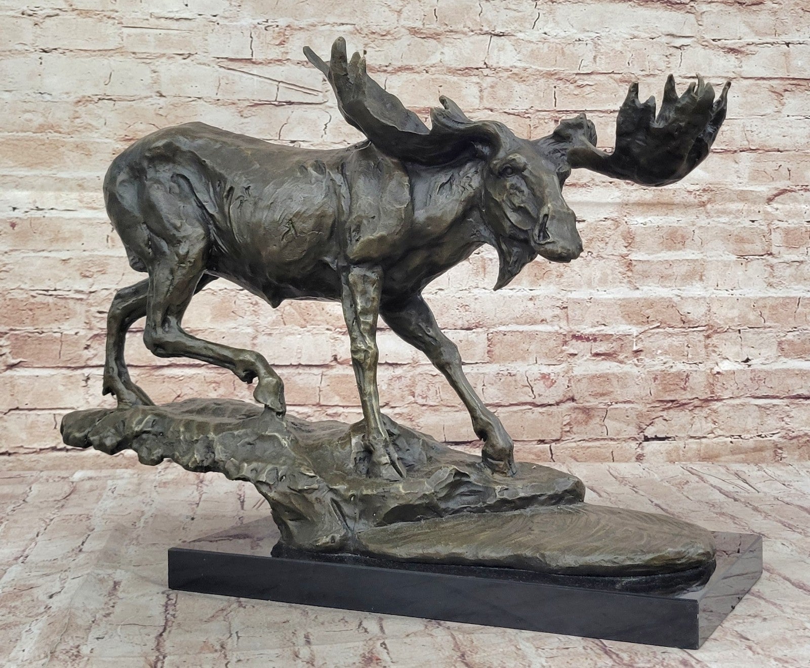Hand Made Extra Large Moose Wildlife Animal Bronze Sculpture Home Office Decor