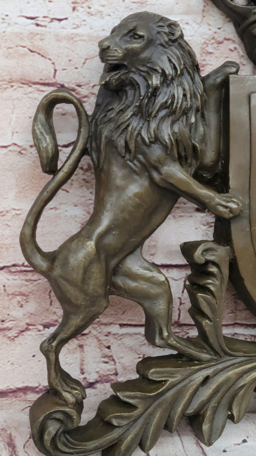 Royal Crest Coat of Arms Bronze Plaque Lions Shield Statue Sculptur Art Deco LRE