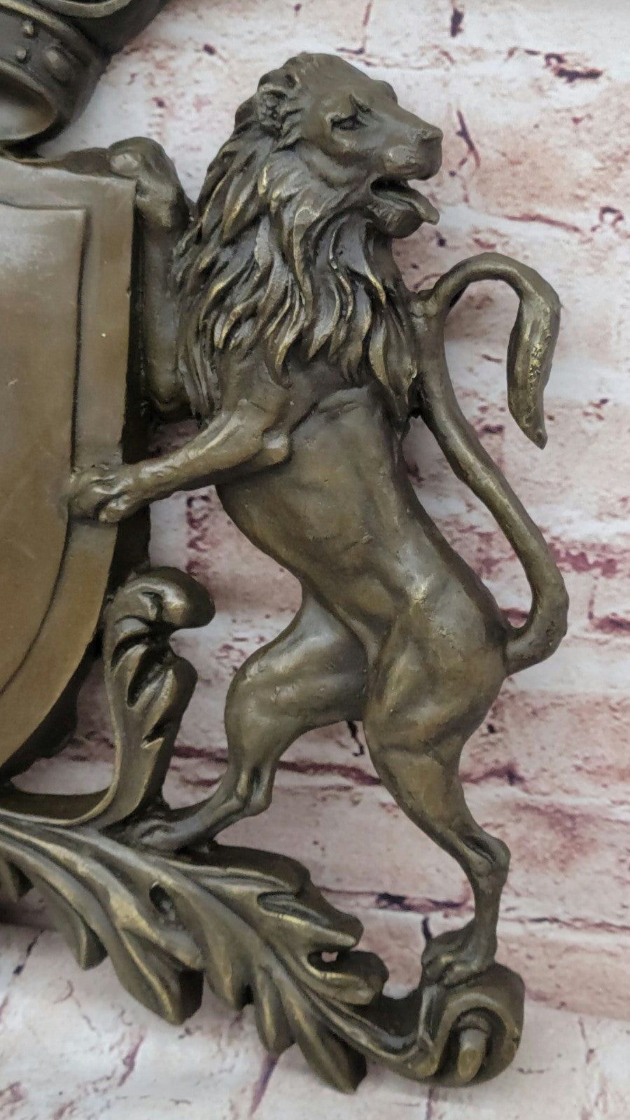 Royal Crest Coat of Arms Bronze Plaque Lions Shield Statue Sculptur Art Deco LRE