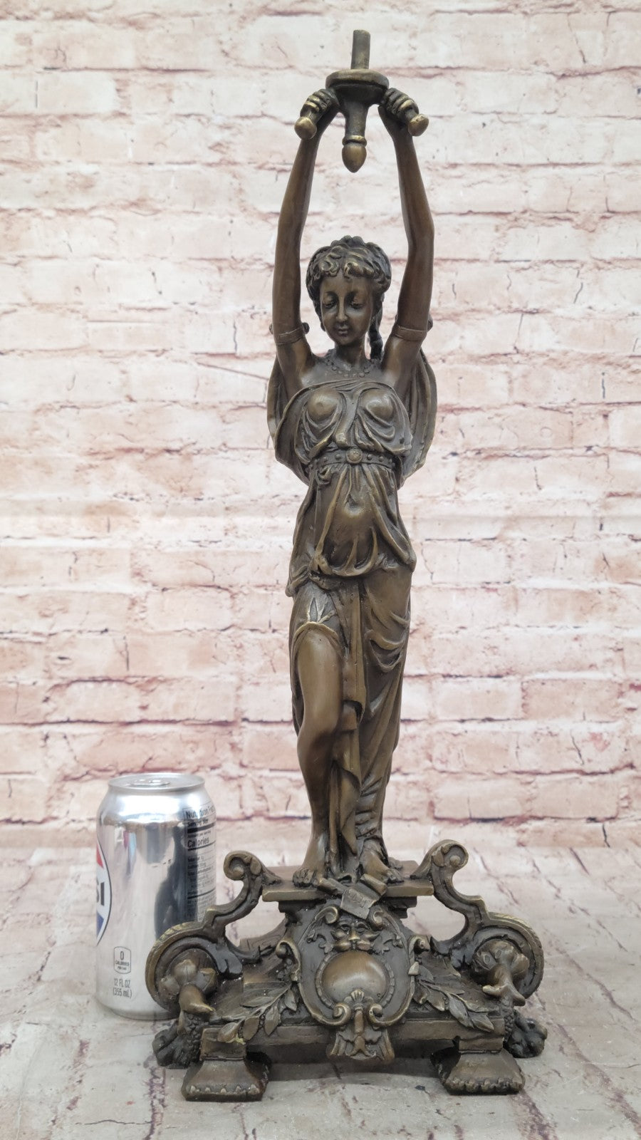 Vintage Style Ancient Greek Temple Priestess Bronze Statue Figurine Hot Cast