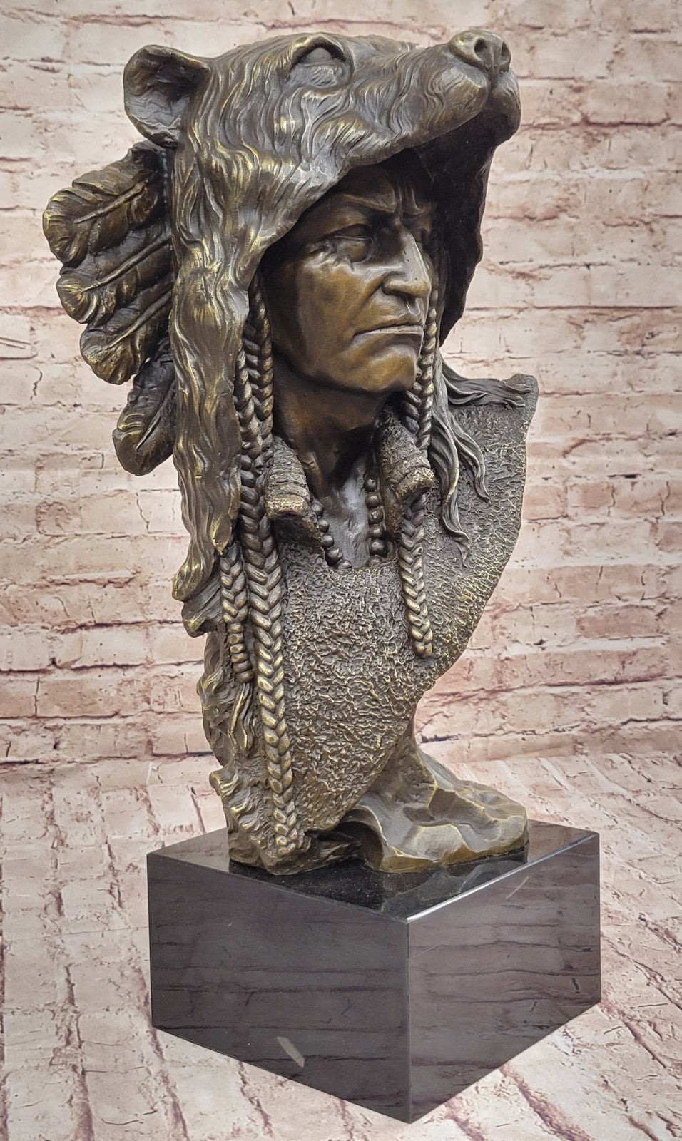 Handcrafted Large American Indian Warrior Bust Bonze Sculpture Detailed Figurine
