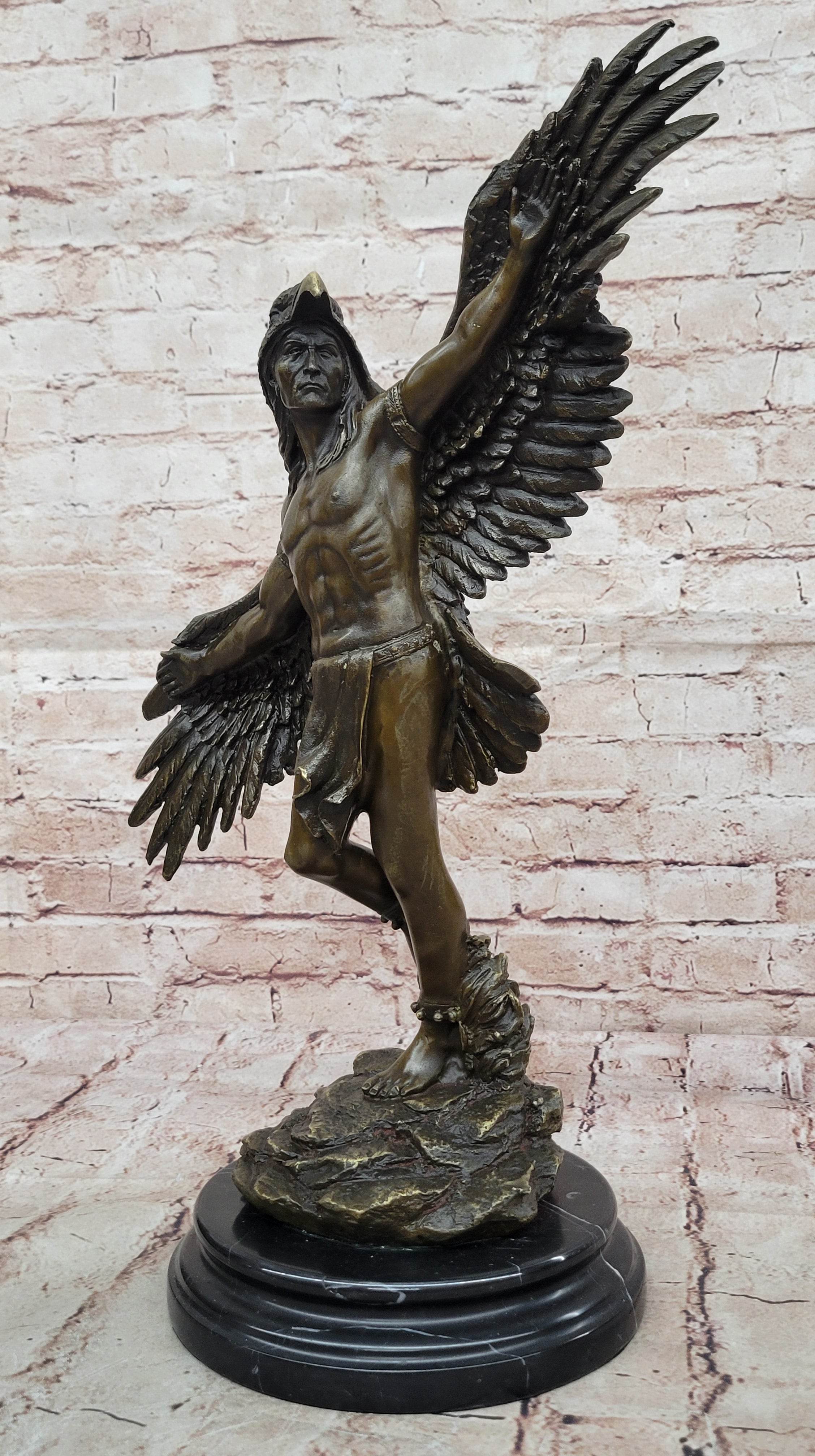 NATIVE AMERICAN INDIAN CHIEF GERONIMO BUST SPEAR BRONZE STATUE SCULPTURE SIGNED