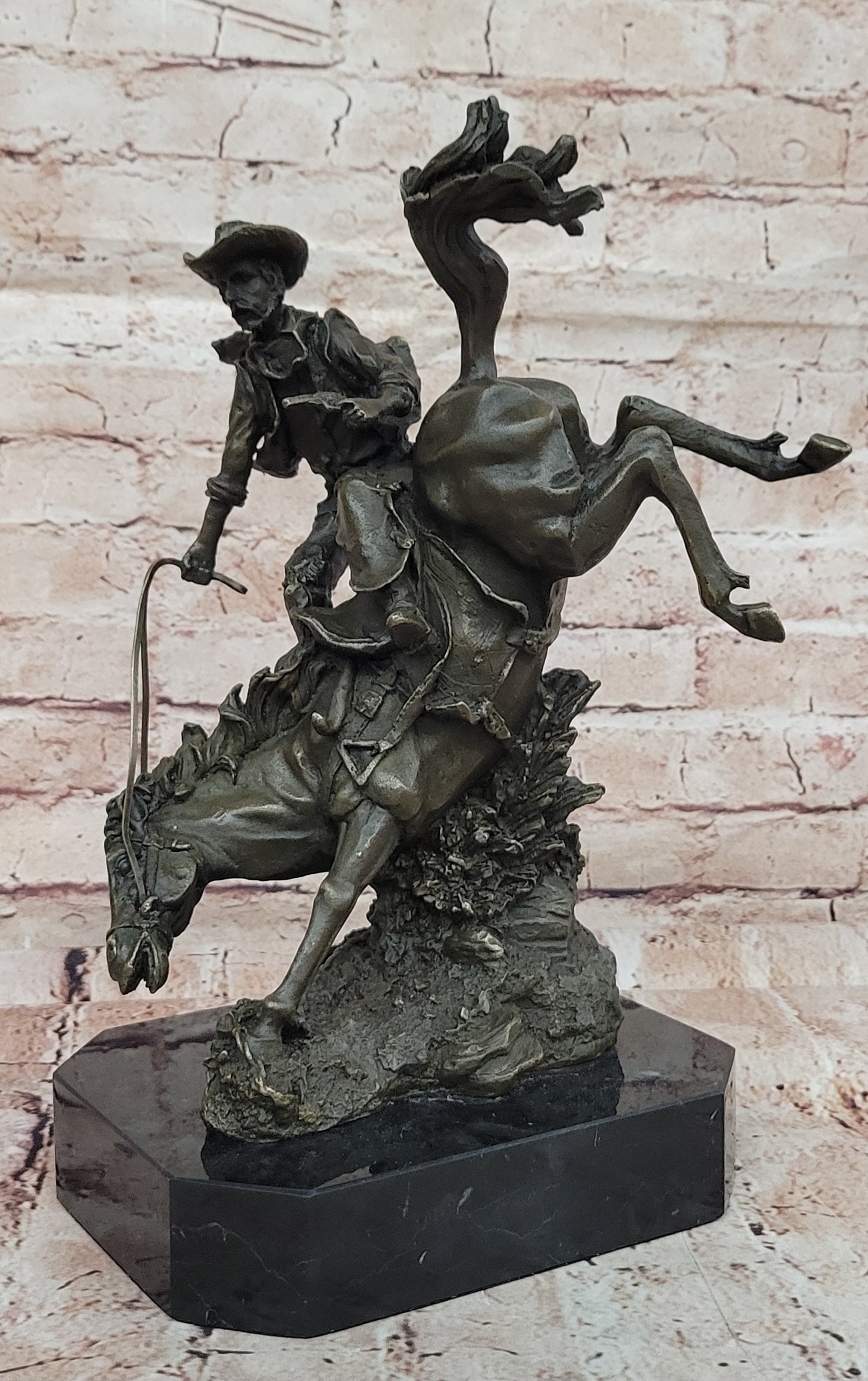 Remington Outlaw Wild West Bronze Marble Sculpture Statue Figurine Hot Cast