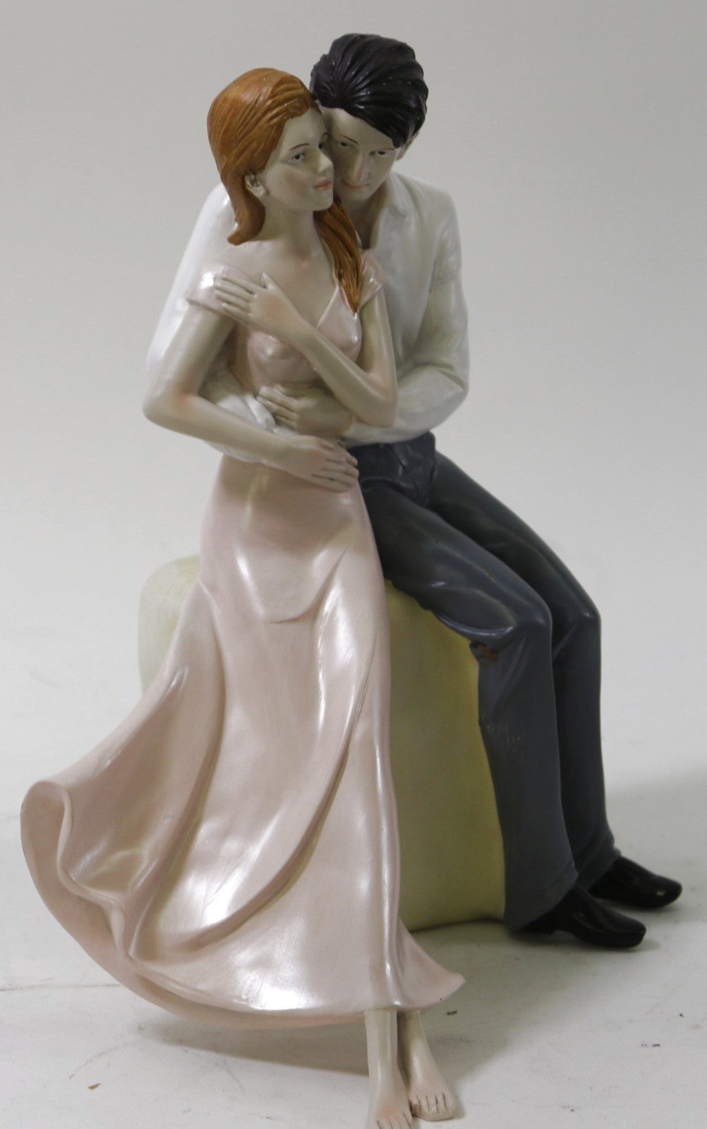 Man and Woman Garden Ornament Statue Young Couple Figurine Sculpture Figure