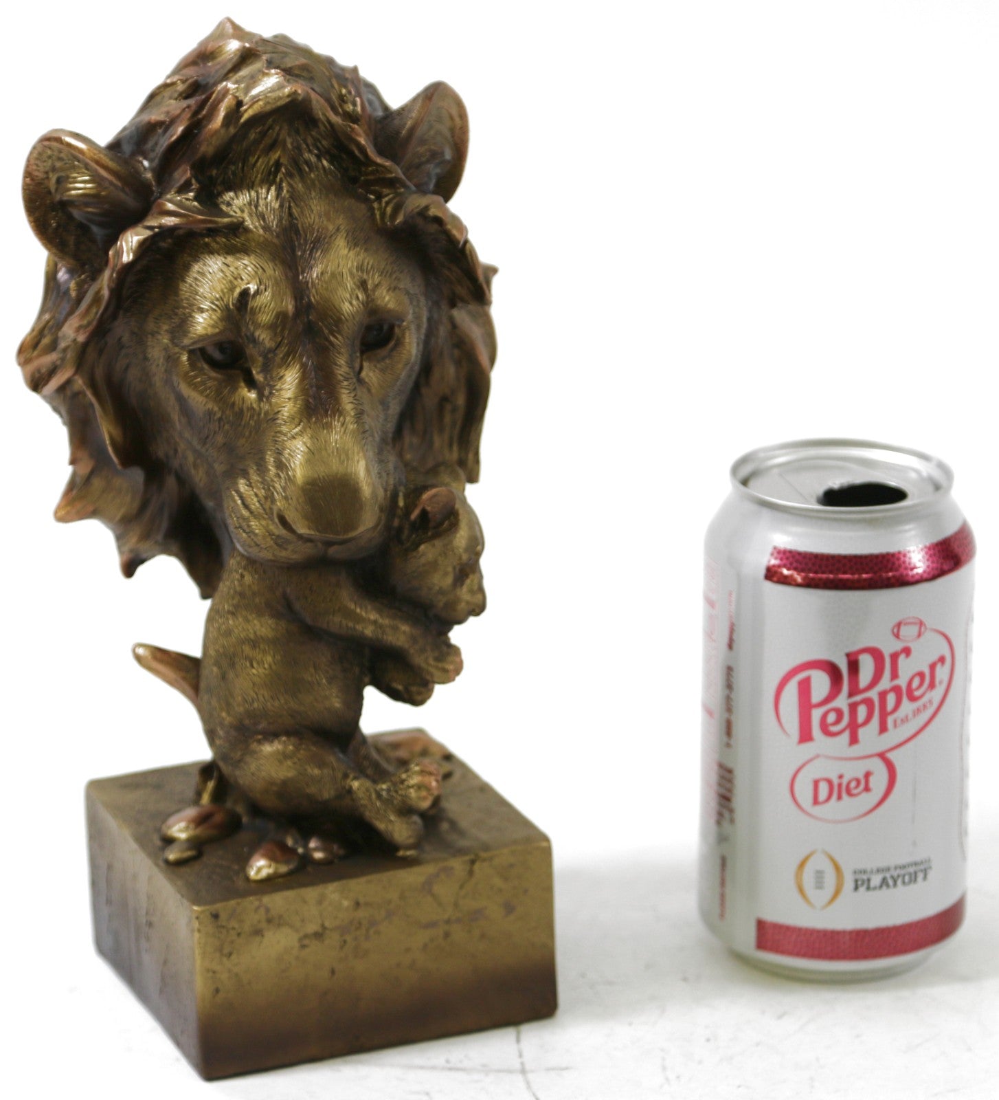 Handcrafted Detailed Lion and Baby Bronze Finish Artwork Sculpture Figurine