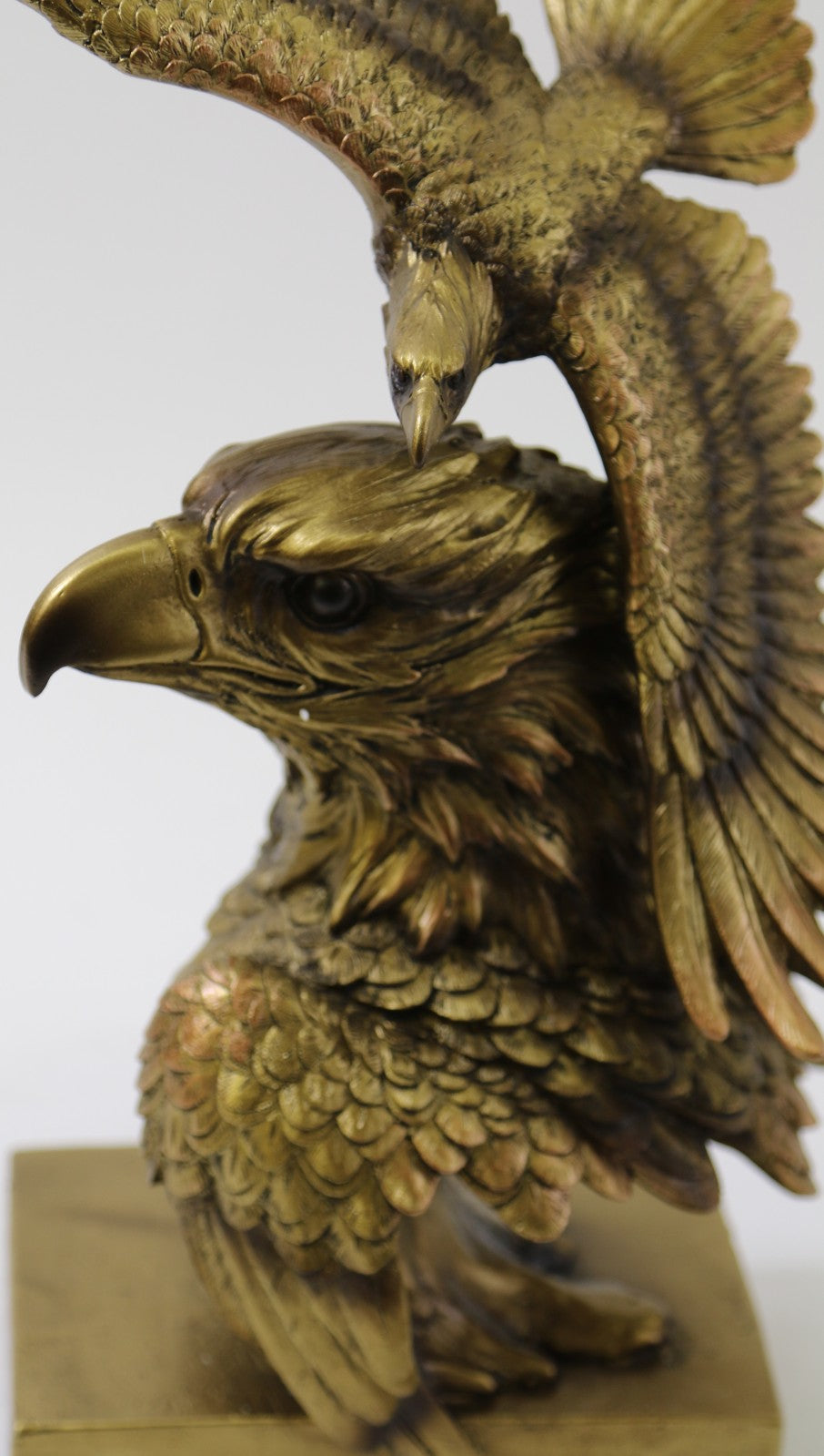 Victory`s Eagle in Flight Statue Bronze Finish Sculpture Masterpiece Figurine