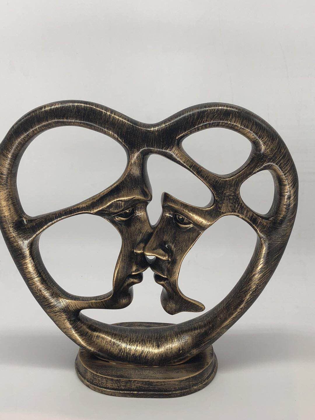 Big and beautiful Salvador Dali Masterpiece large bronzed -Couple Kissing Statue