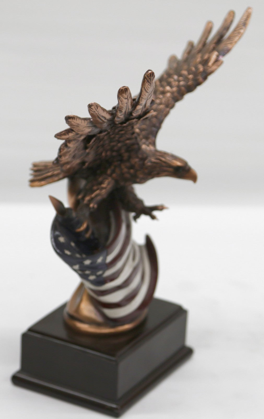 Museum Quality Classic Artwork Animal Bird Flying Eagle Bronze Cover Statue Decor