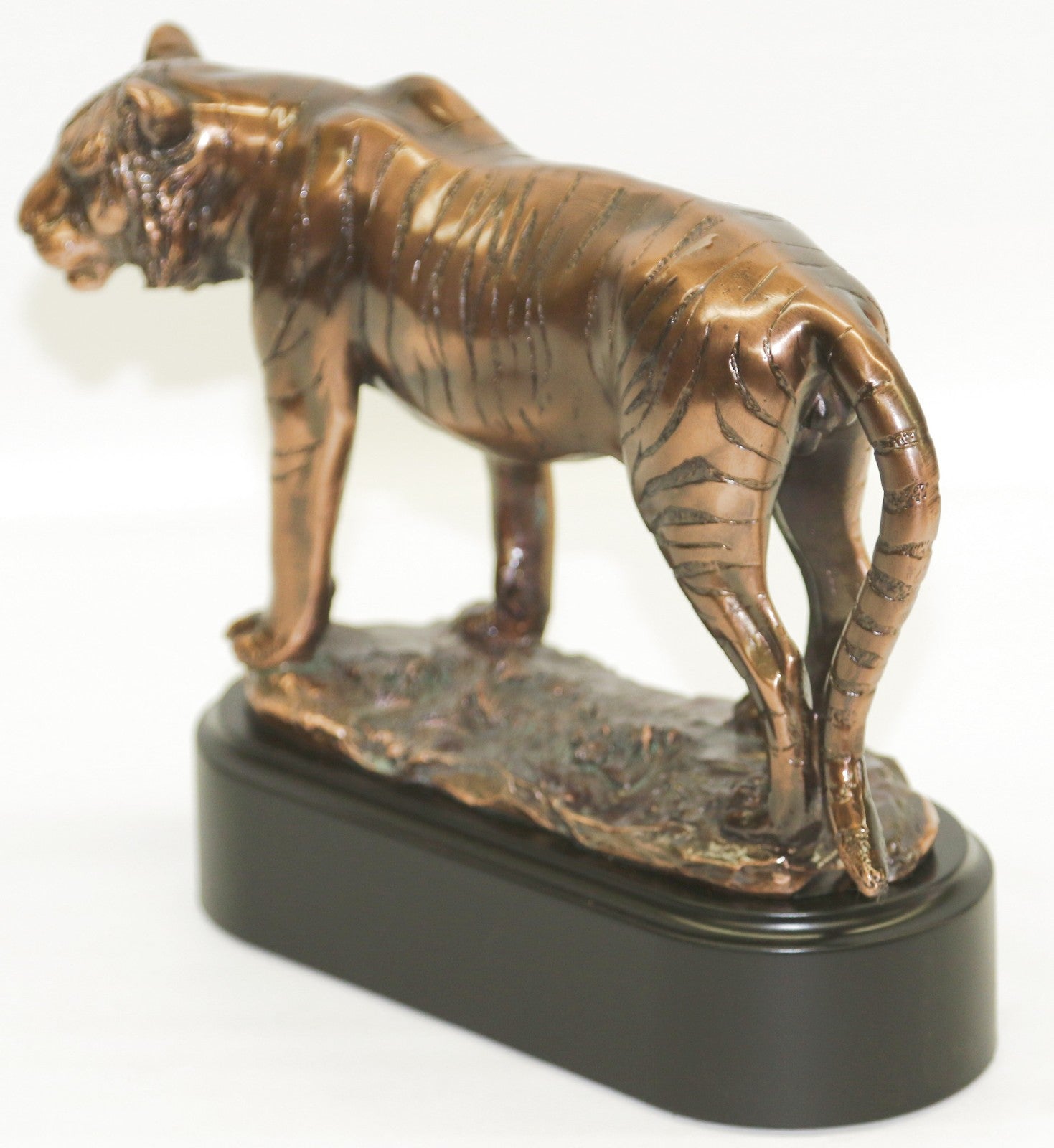 Bengal Tiger Bust Statue Faux Bronze Resin Tiger Family in Jungle Wildlife Scene