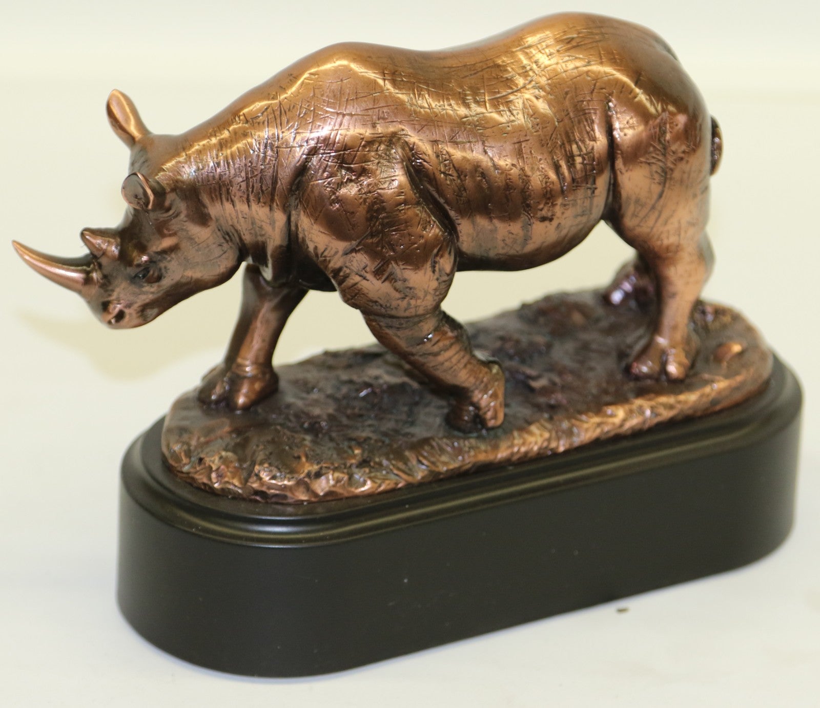 Rhino African Wild Life Rhinoceros Sculpture Hand Made Home Garden Statue