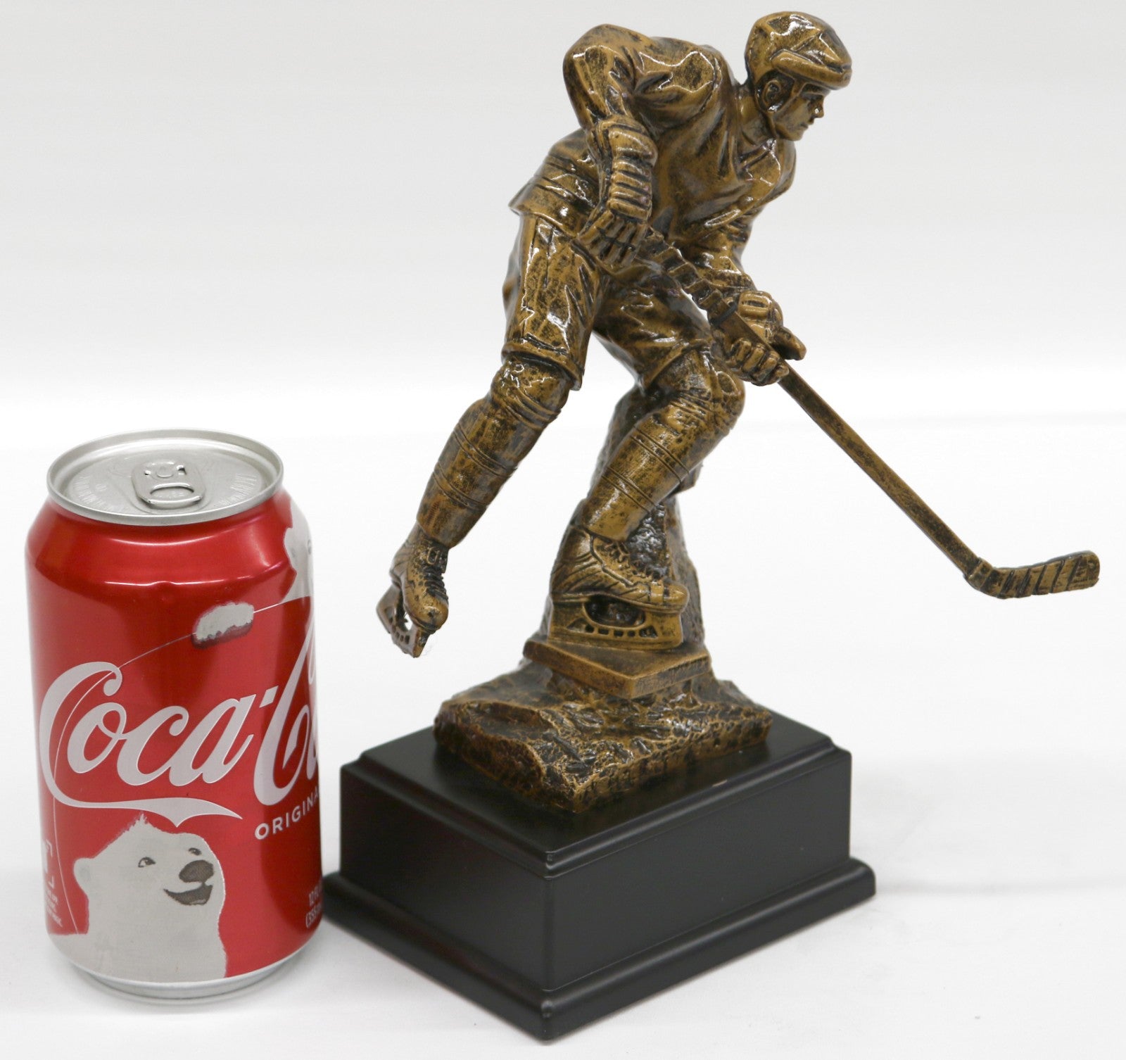 9" Tall Male Tennis Resin Trophy Sculpture With Base Figurine Figure Decor