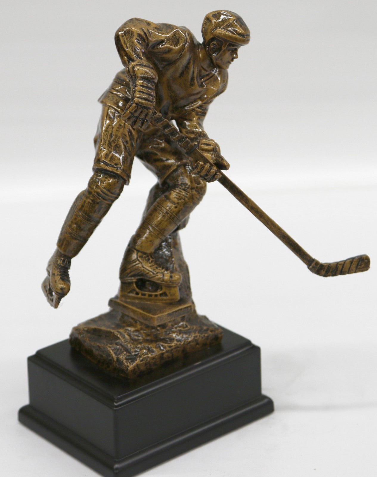 9" Tall Male Tennis Resin Trophy Sculpture With Base Figurine Figure Decor