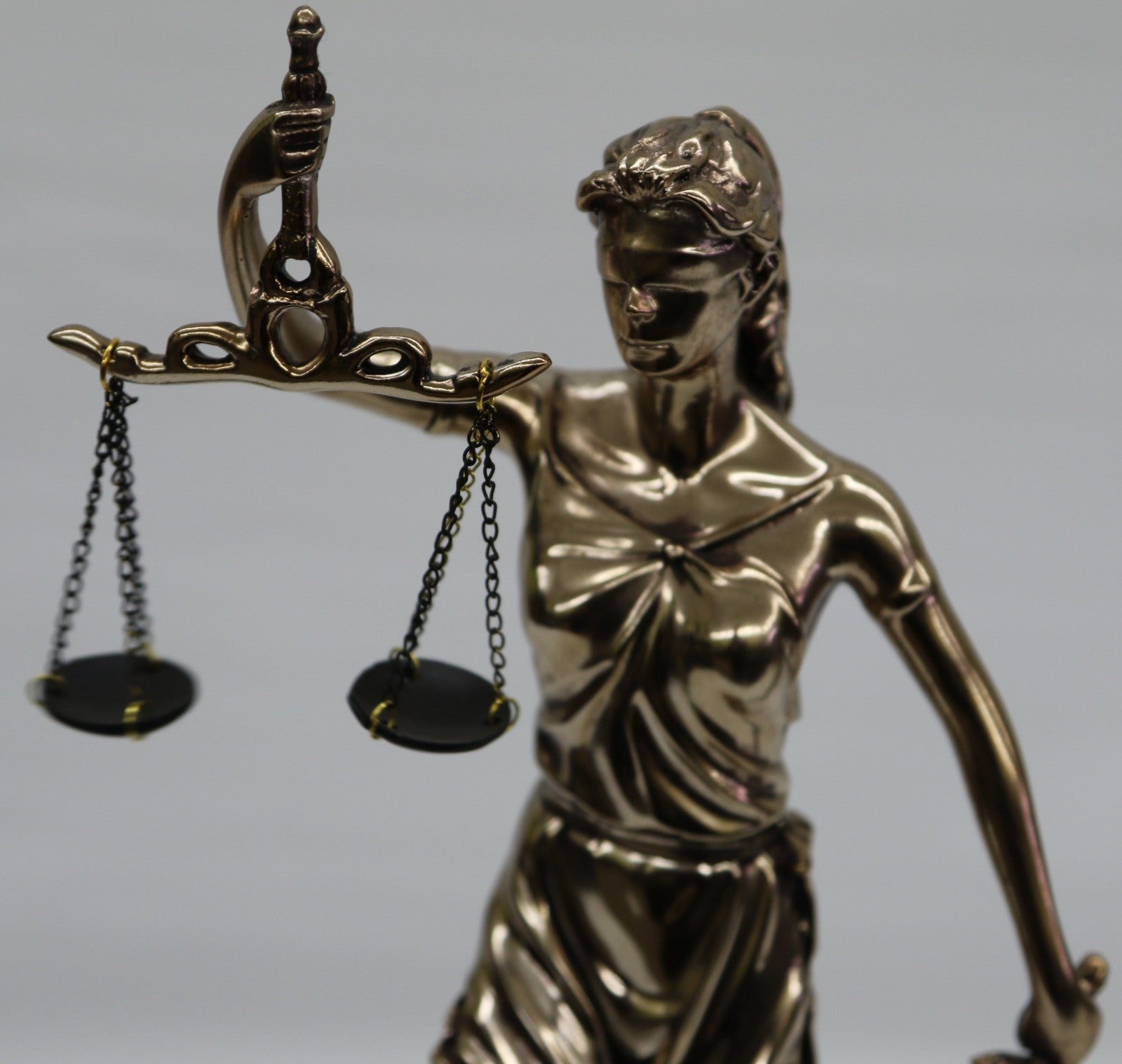 Themis Blind Lady Justice Goddess Statue in Greek Ancient Mythology Bronzed Art