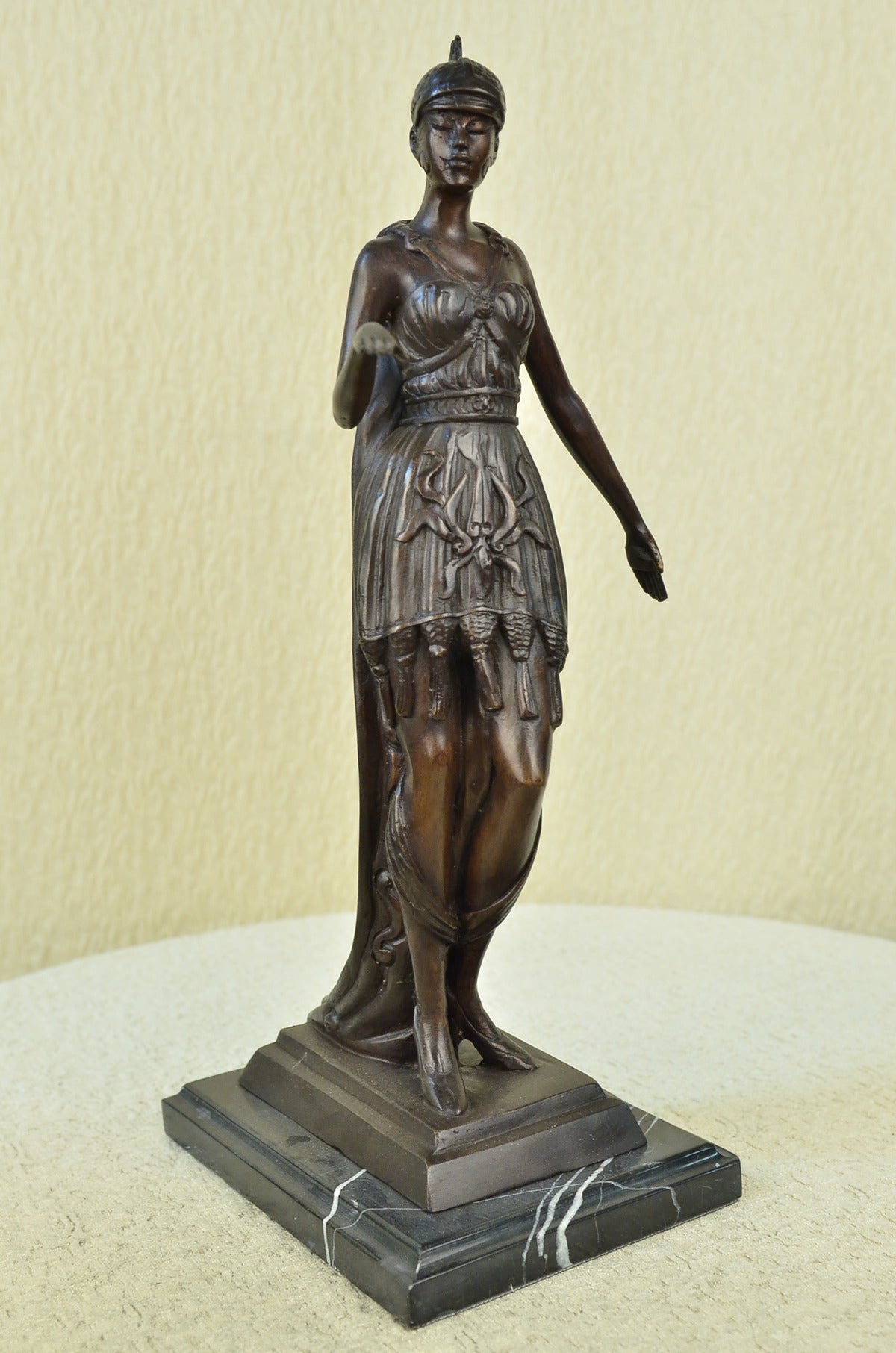 Details about Handcrafted bronze sculpture SALE Bas Marble Lady Knight Woman W